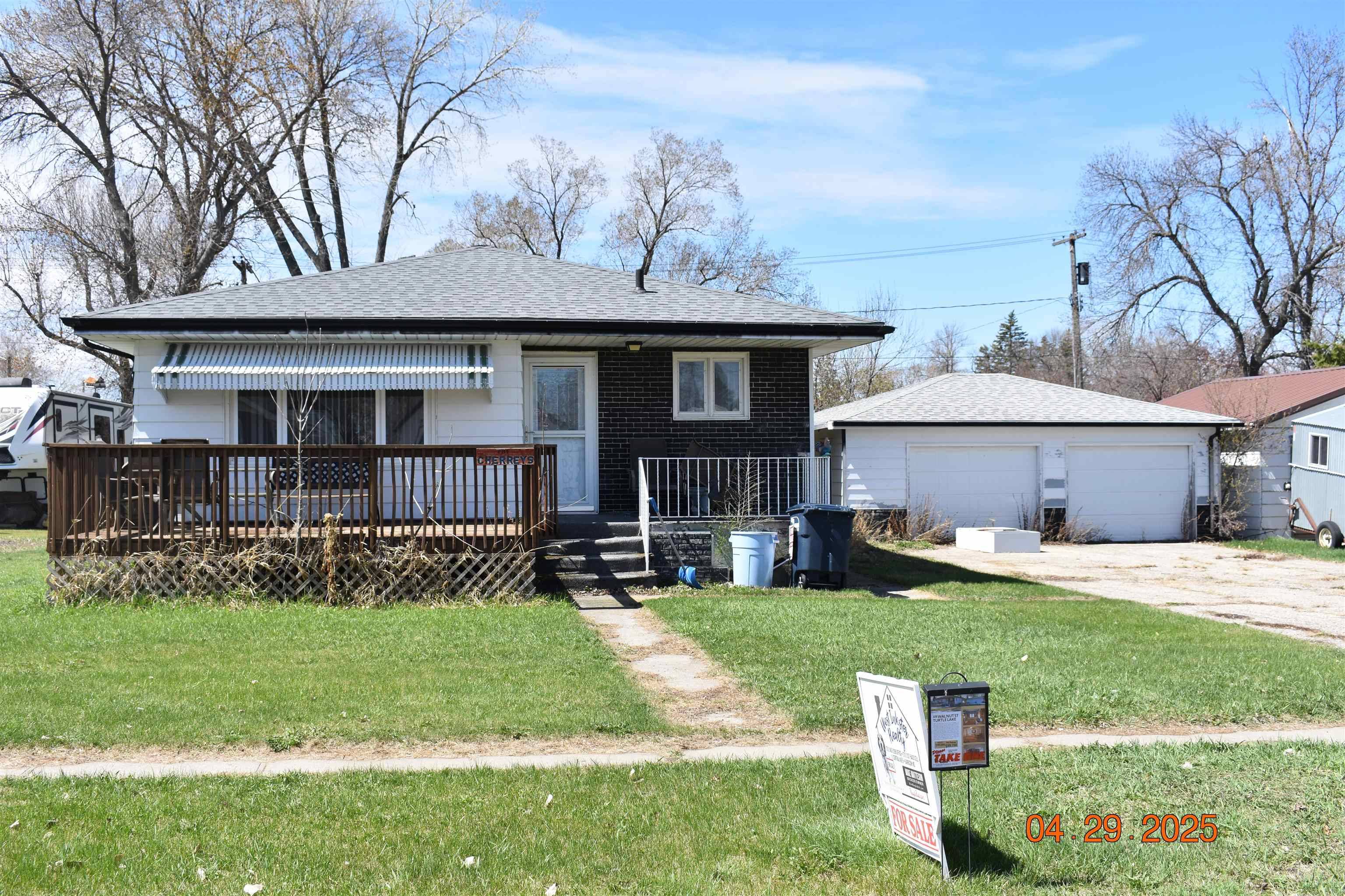 Turtle Lake, ND 58575,320 Walnut St