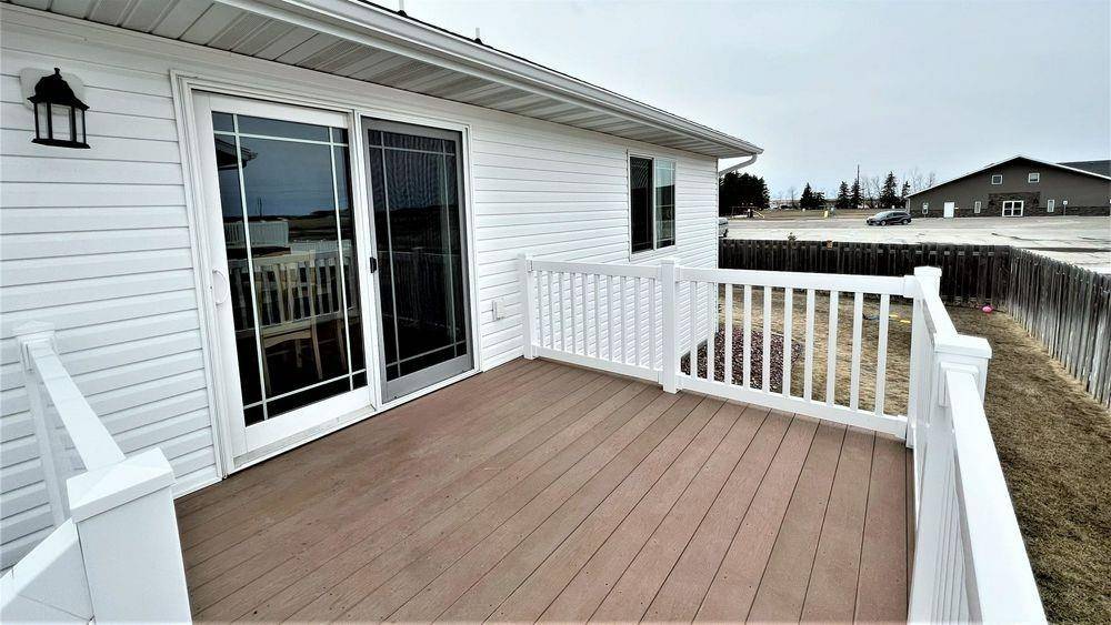 Minot, ND 58703,1805 28th St NW