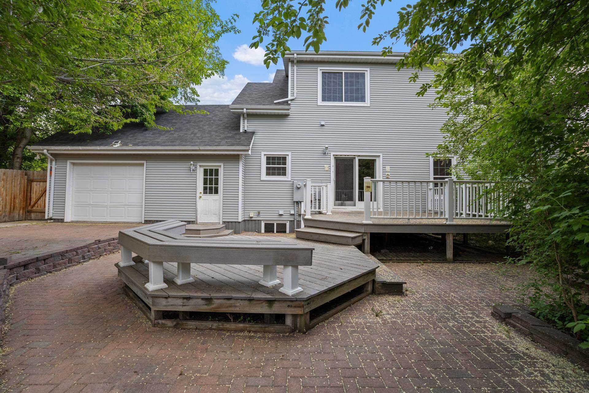 Bottineau, ND 58318,810 OHMER ST