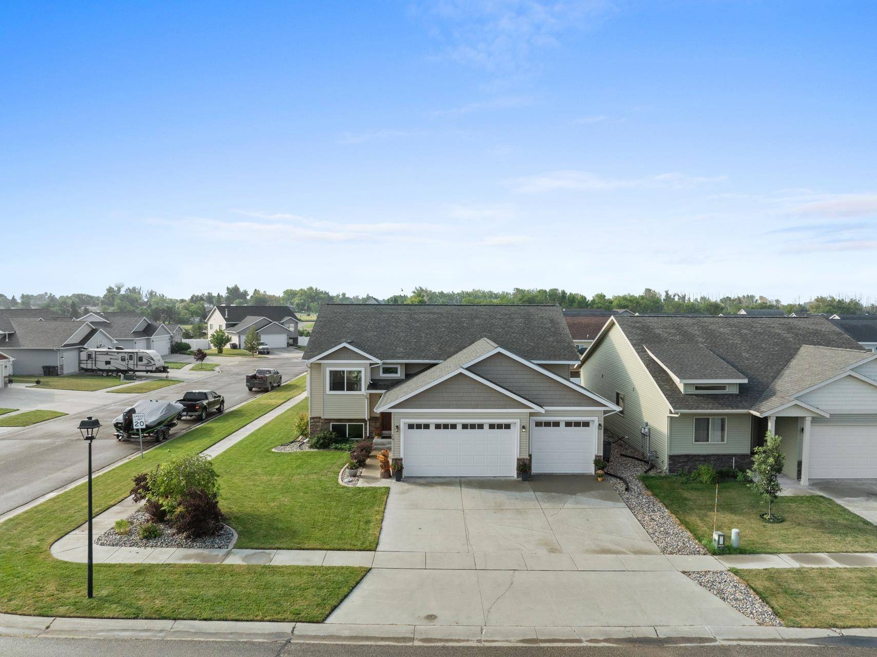 Surrey, ND 58785,10 HARMONY BLVD