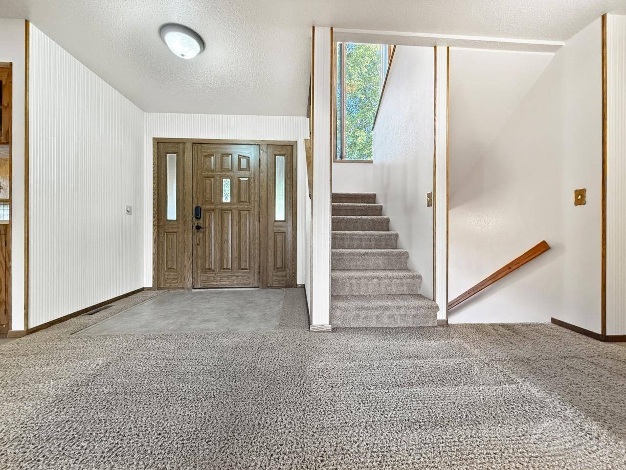 Minot, ND 58703,920 26th St. NW