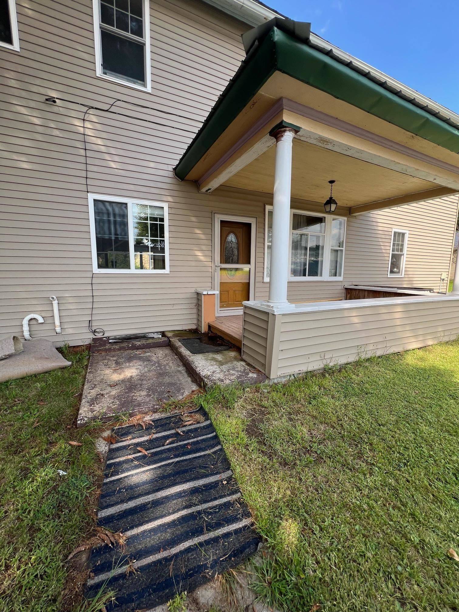 Greenwood, WI 54437,110 N MAIN STREET
