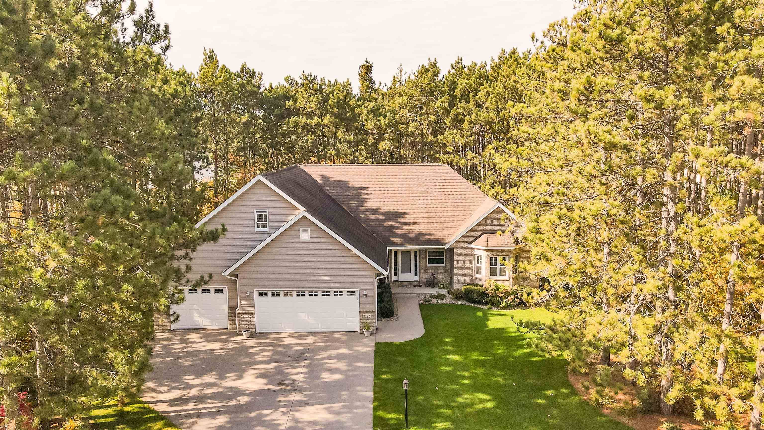 Stevens Point, WI 54482,2116 IRONWOOD AVENUE