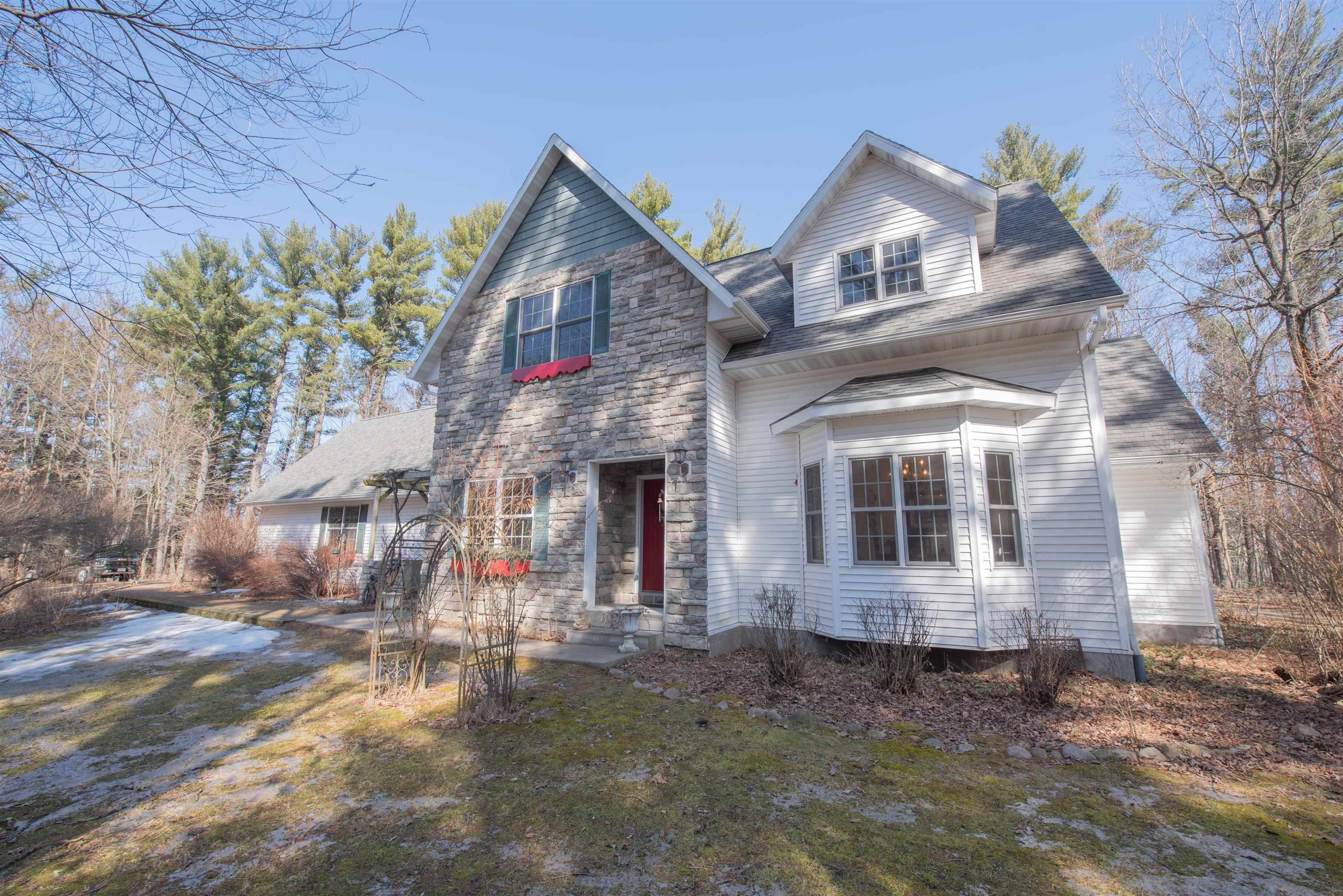 Amherst Junction, WI 54407,10456 TROUT CREEK ROAD