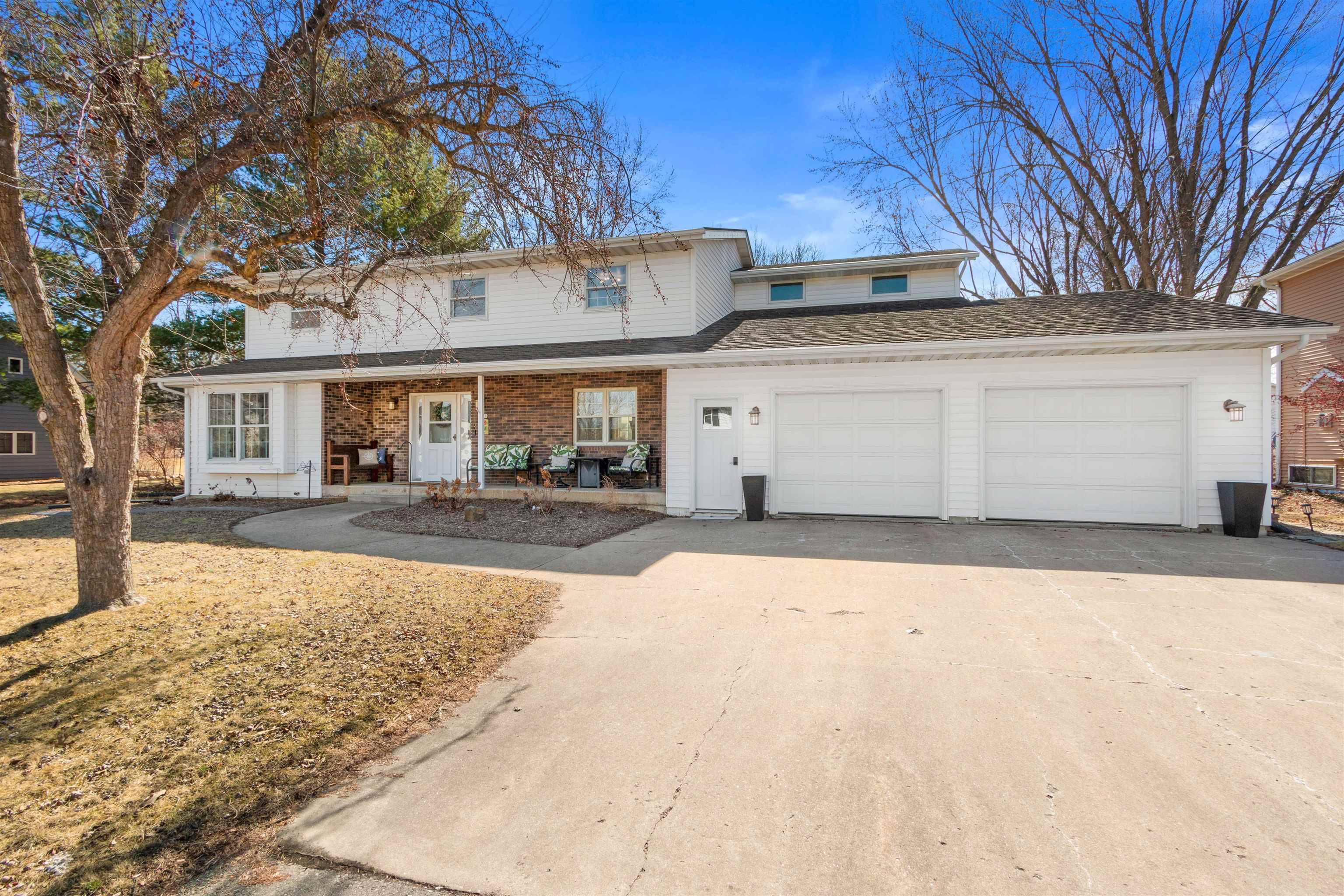 Marshfield, WI 54449,1608 W 4TH STREET