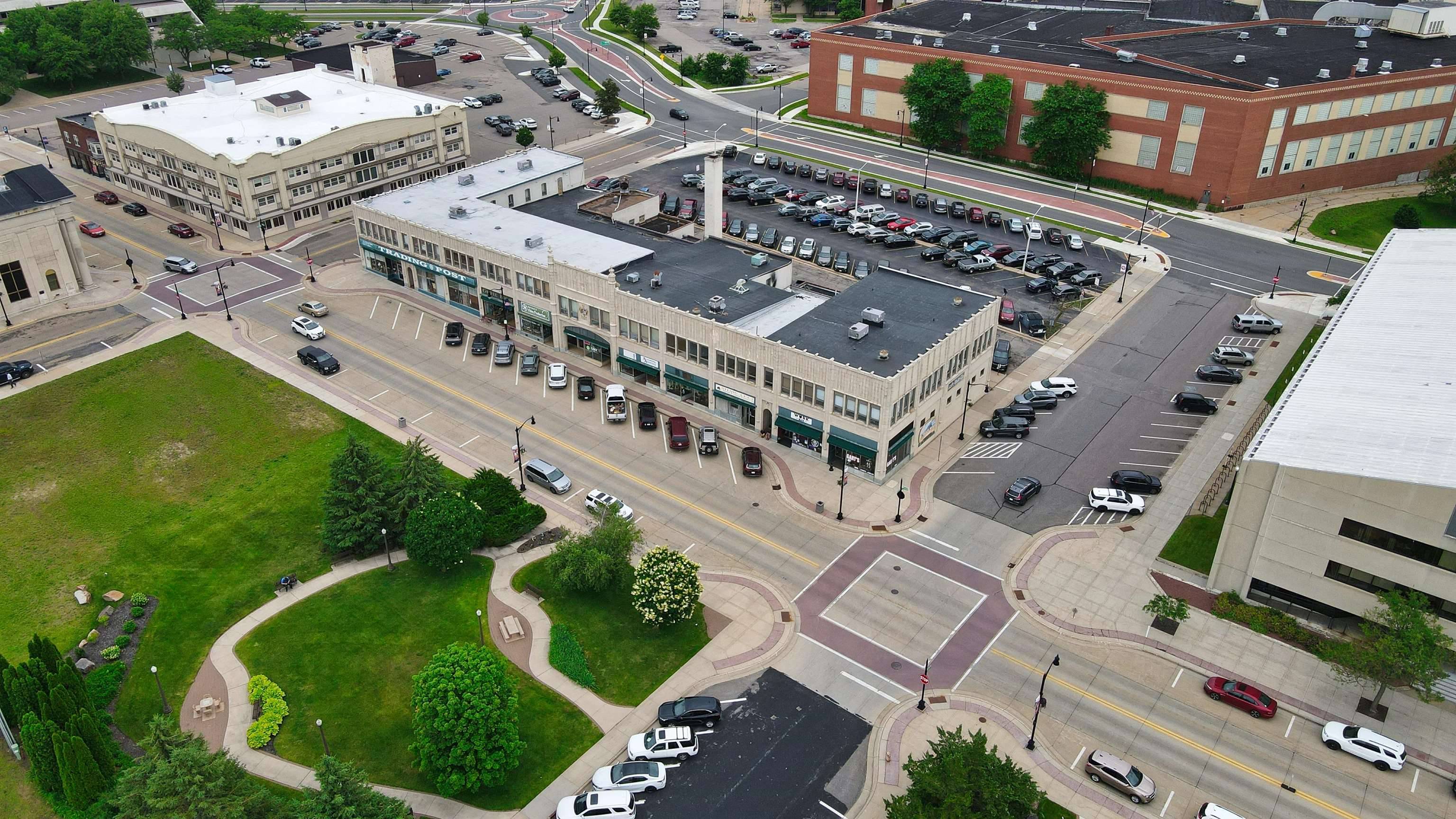 Wisconsin Rapids, WI 54495,230 W GRAND AVENUE
