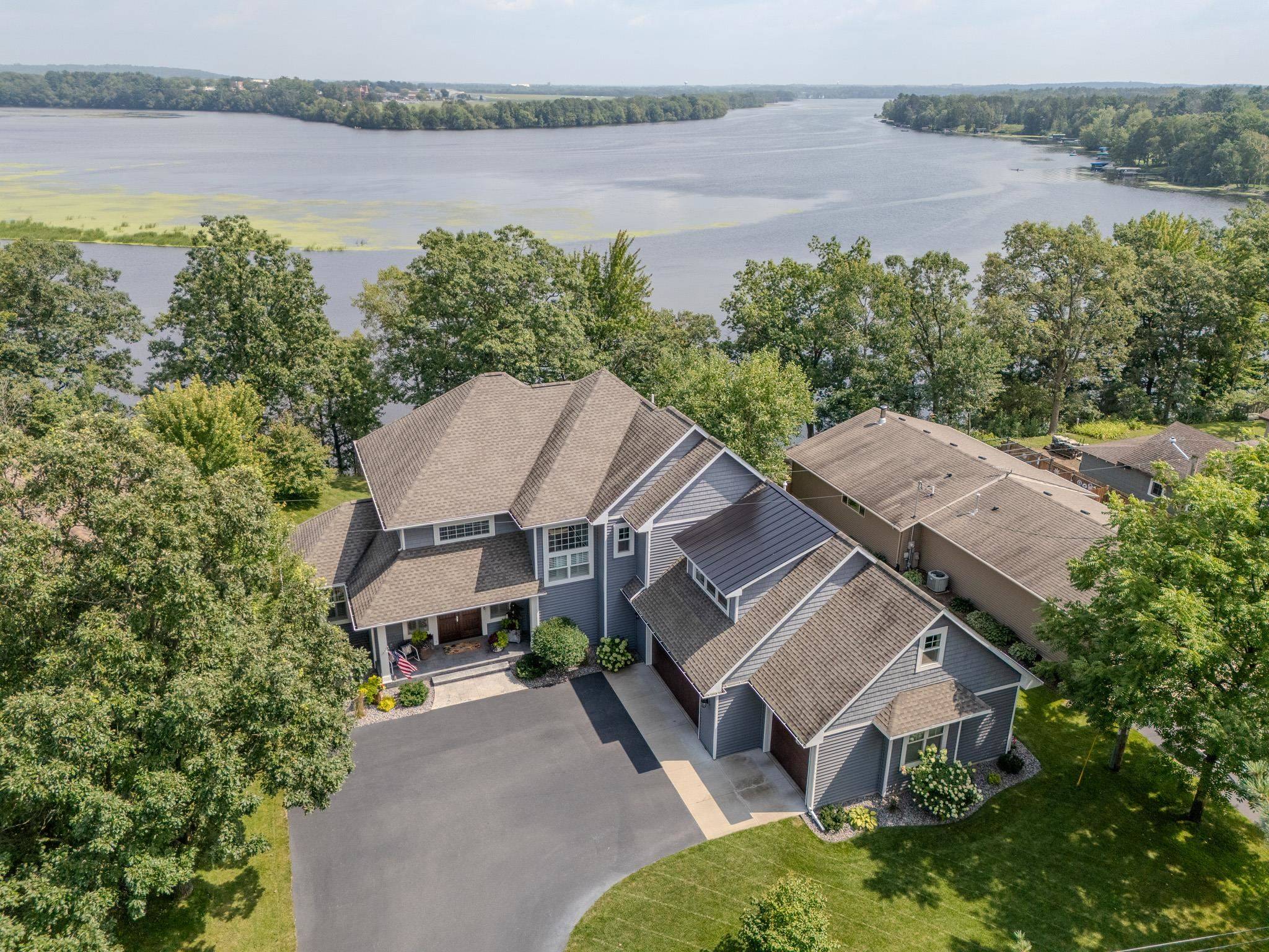 Wausau, WI 54401,227525 TEAL AVENUE