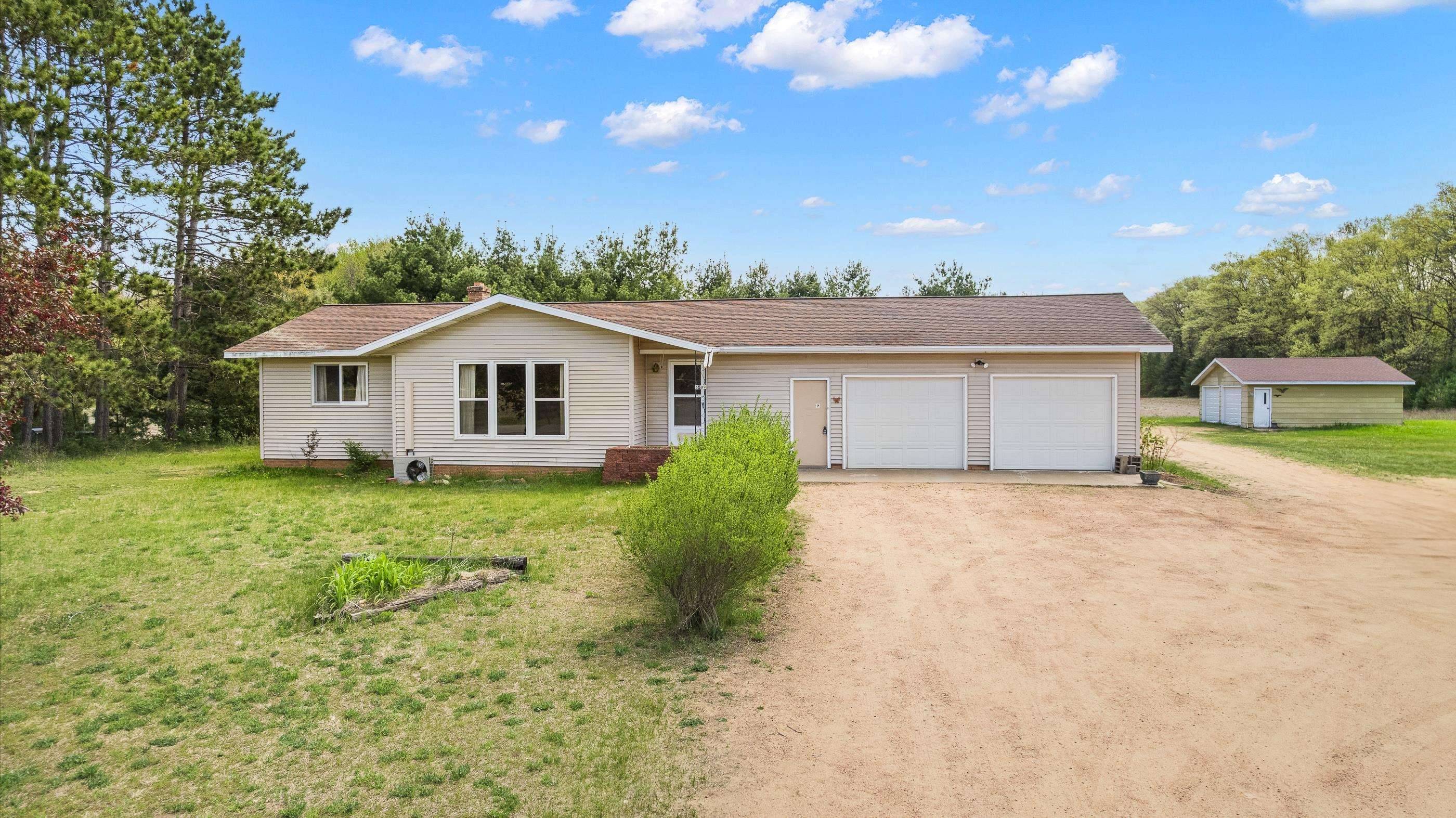 Stevens Point, WI 54482,3509 SUNSET DRIVE