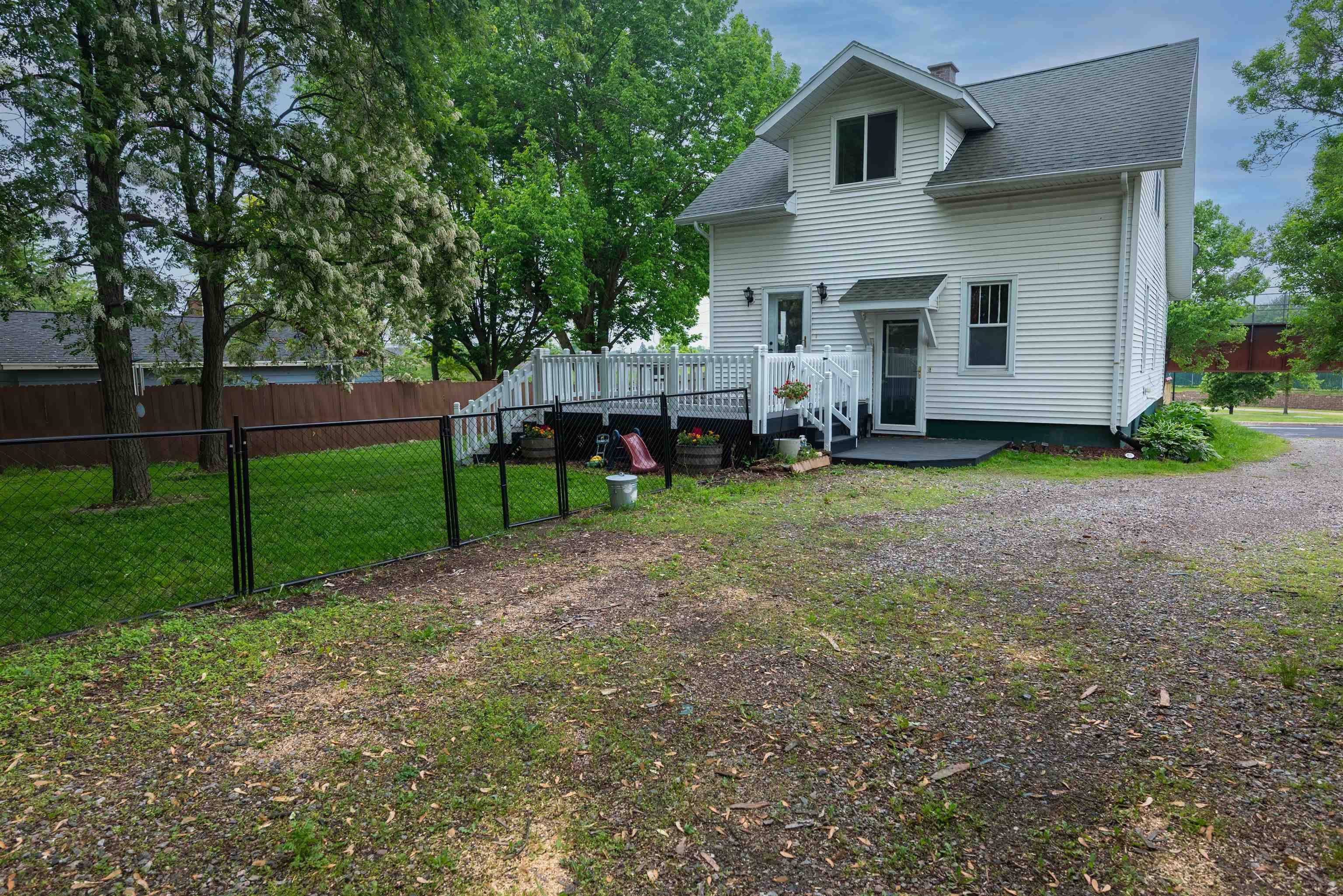 Marshfield, WI 54449,611 W DEPOT STREET