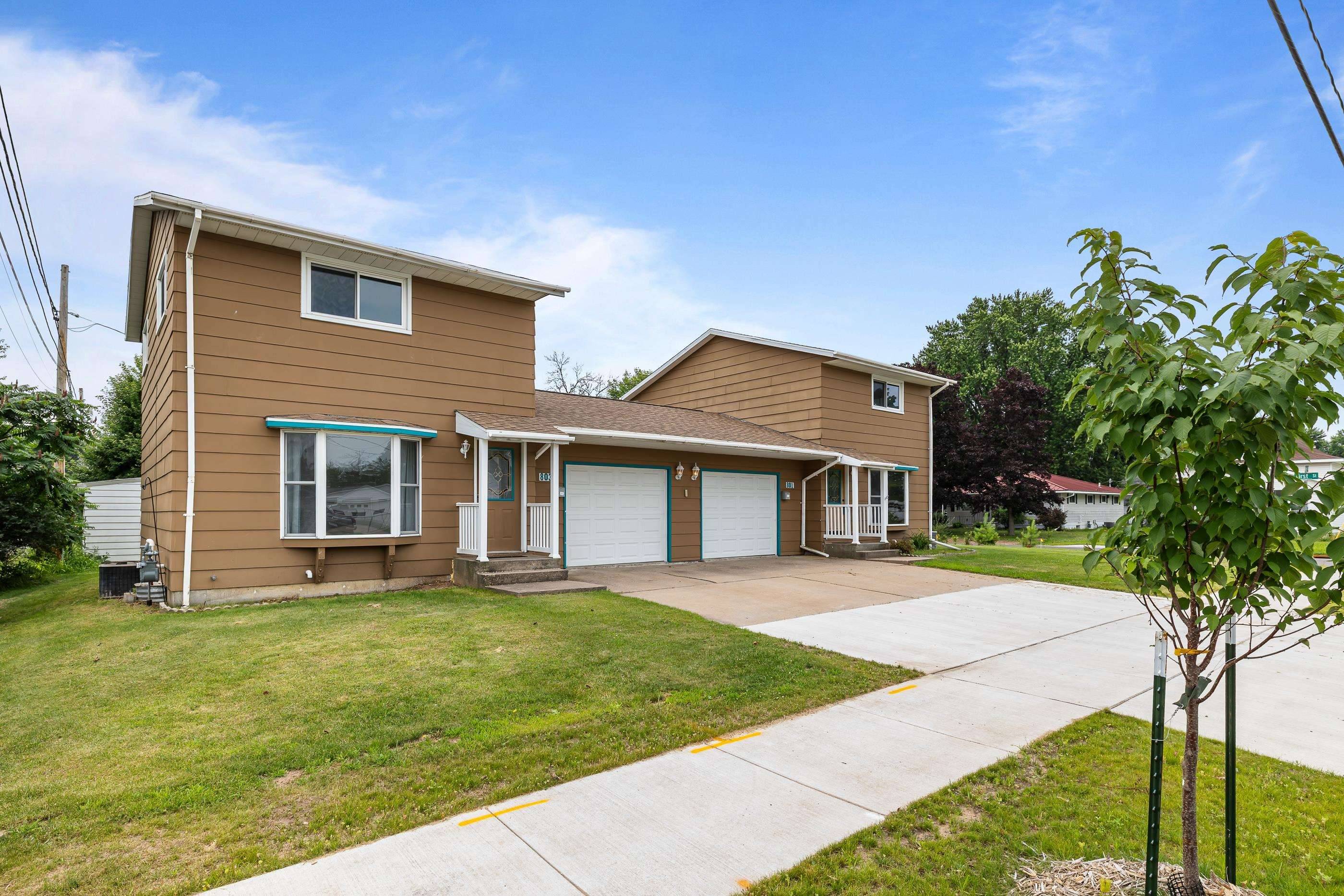 Stevens Point, WI 54481,801-803 WALKER STREET