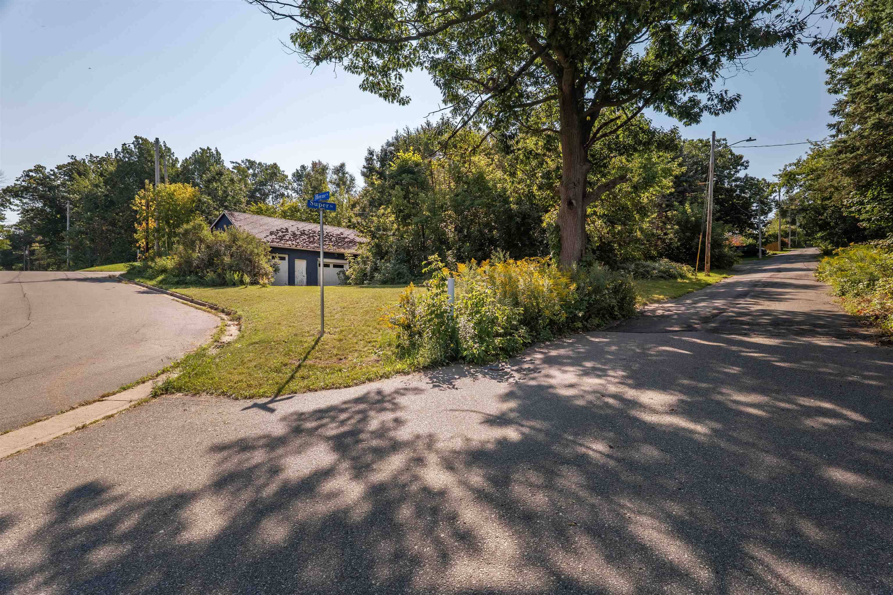 Mosinee, WI 54455,471 SUPER STREET