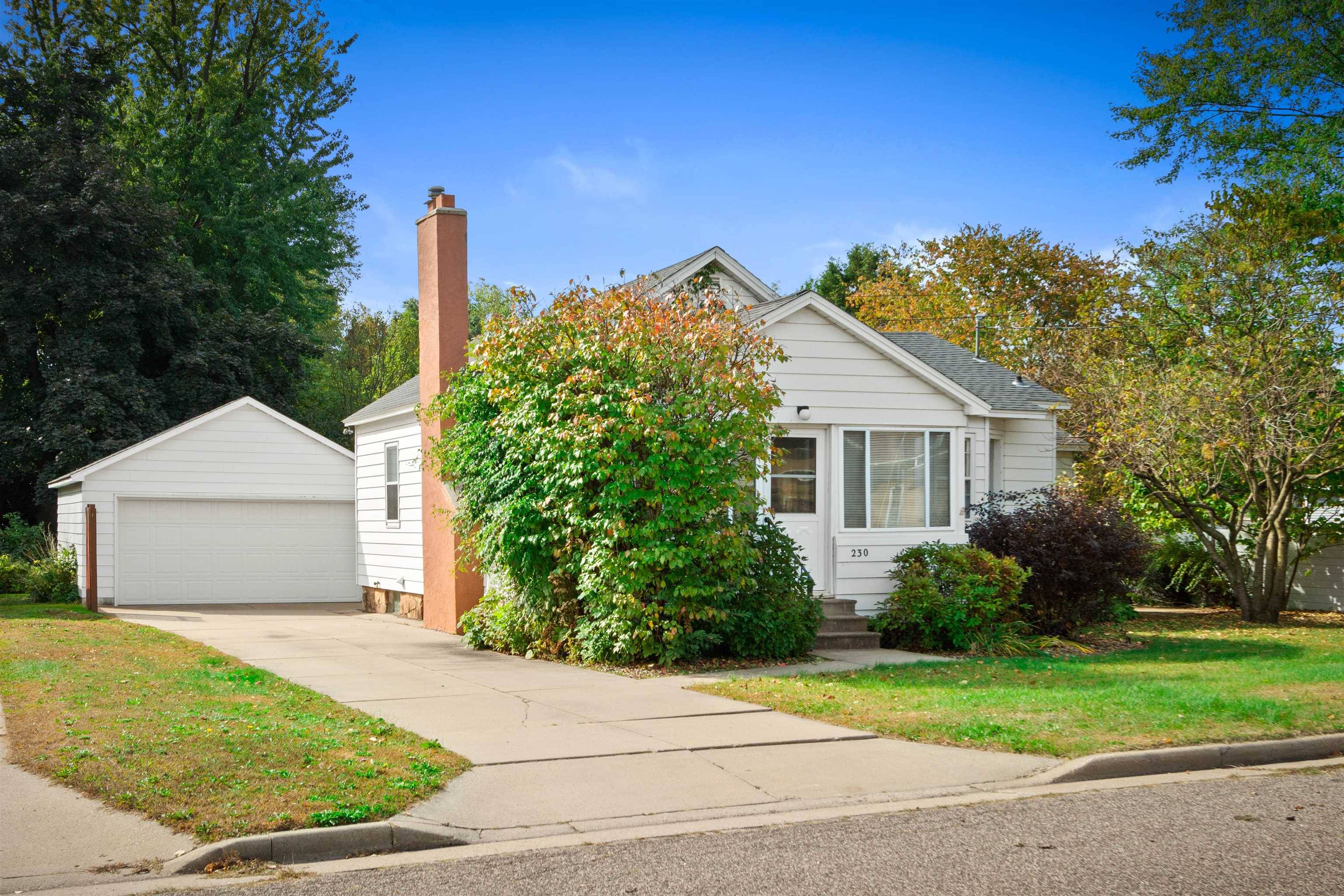 Wisconsin Rapids, WI 54494,230 DRAKE STREET