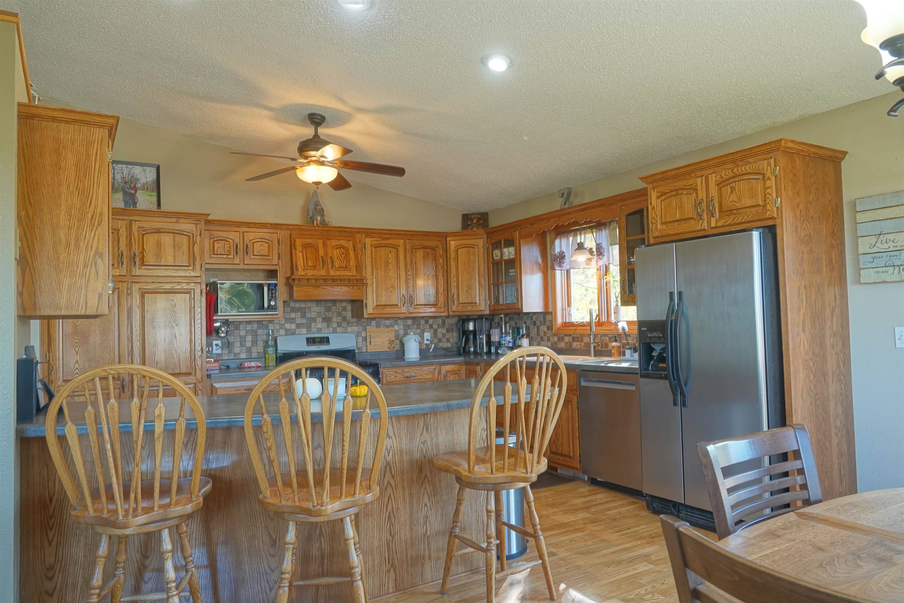 Dorchester, WI 54425,194 N 5TH STREET