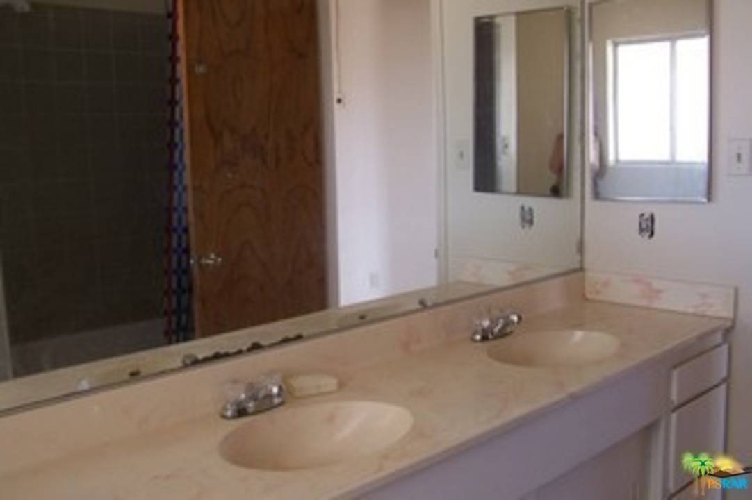 Yucca Valley, CA 92284,388 OLD WOMAN SPRINGS RD