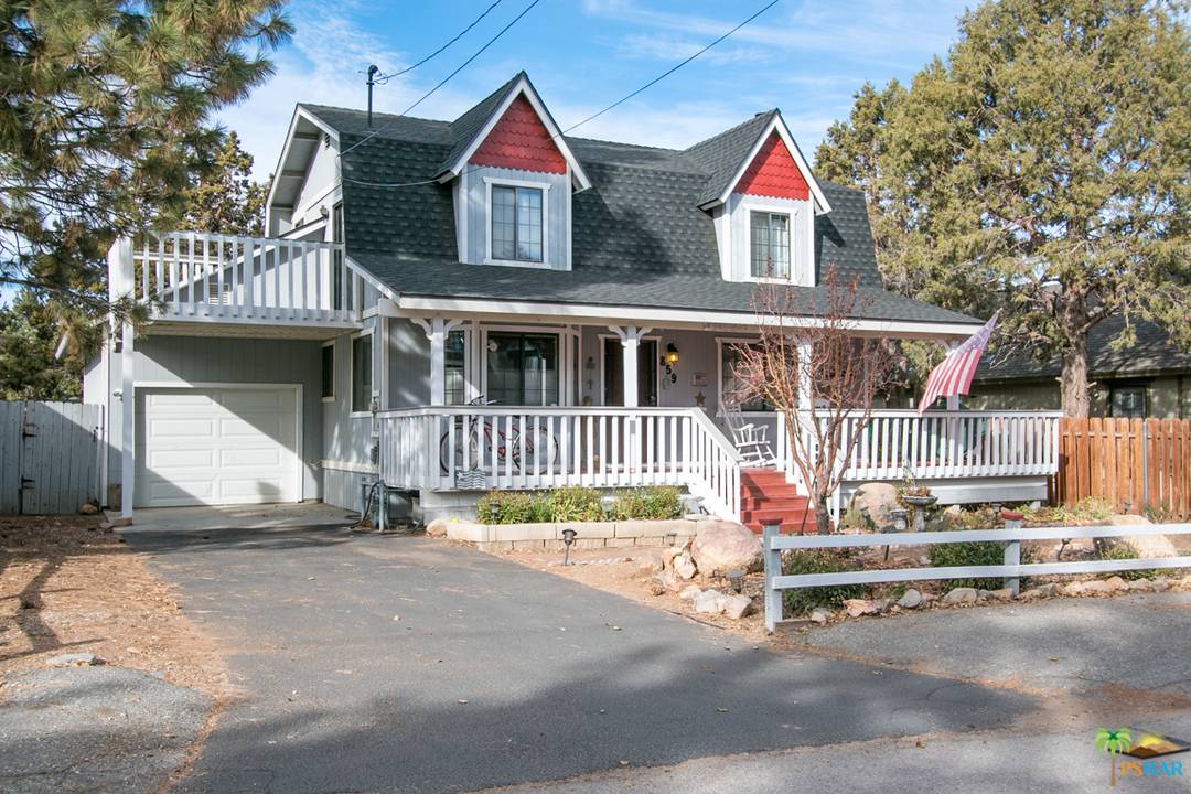 Big Bear City, CA 92314,859 CYPRESS LN