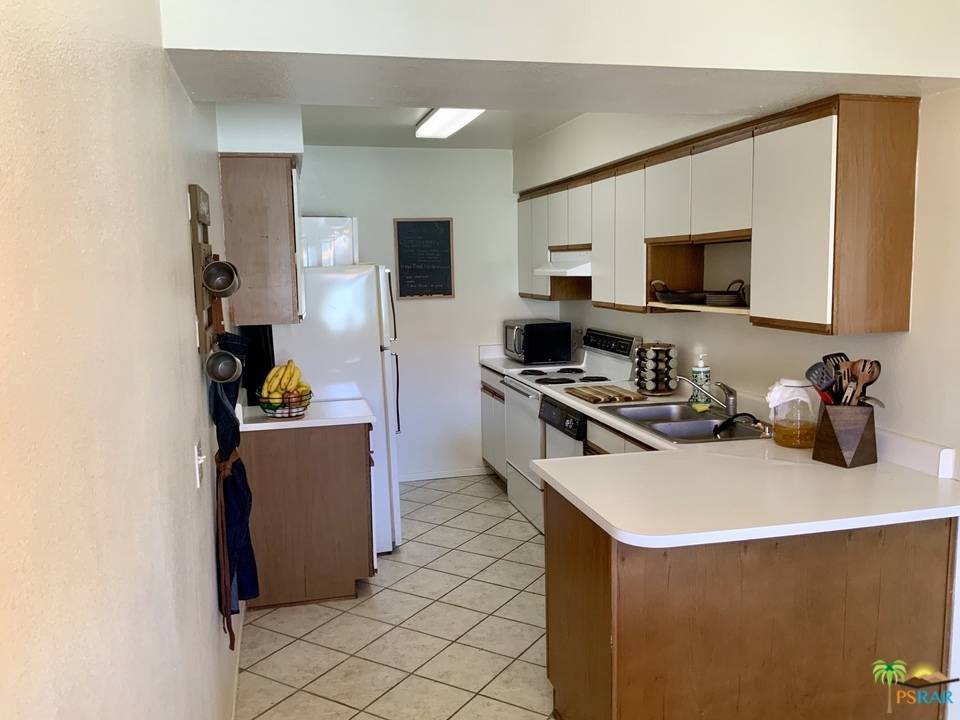 Palm Springs, CA 92262,353 N Hermosa DR #7a2