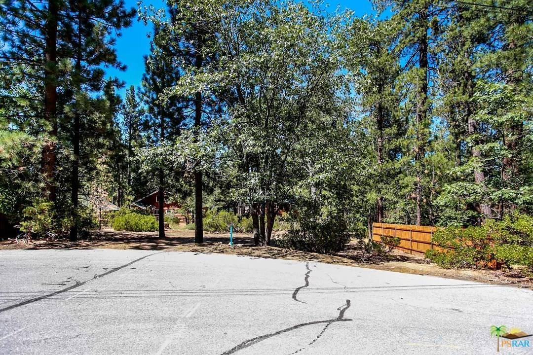 Big Bear Lake, CA 92315,41814 GOLDEN WEST PL