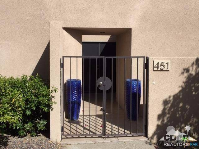 Palm Springs, CA 92262,0 Village SQ W