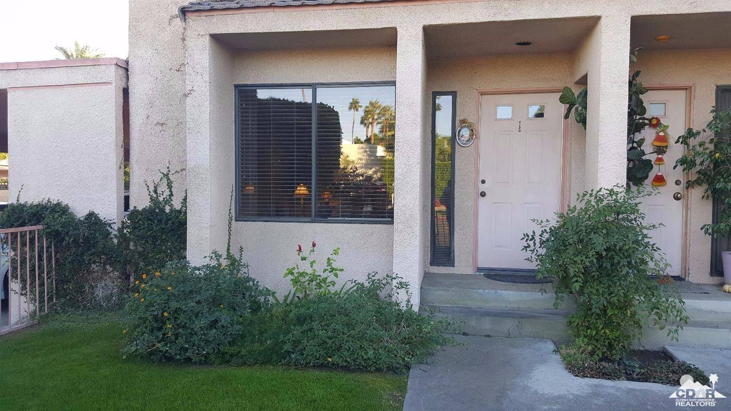 Palm Springs, CA 92262,0 E Vista Chino #1