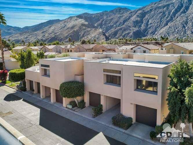 Palm Springs, CA 92262,0 Village SQ W