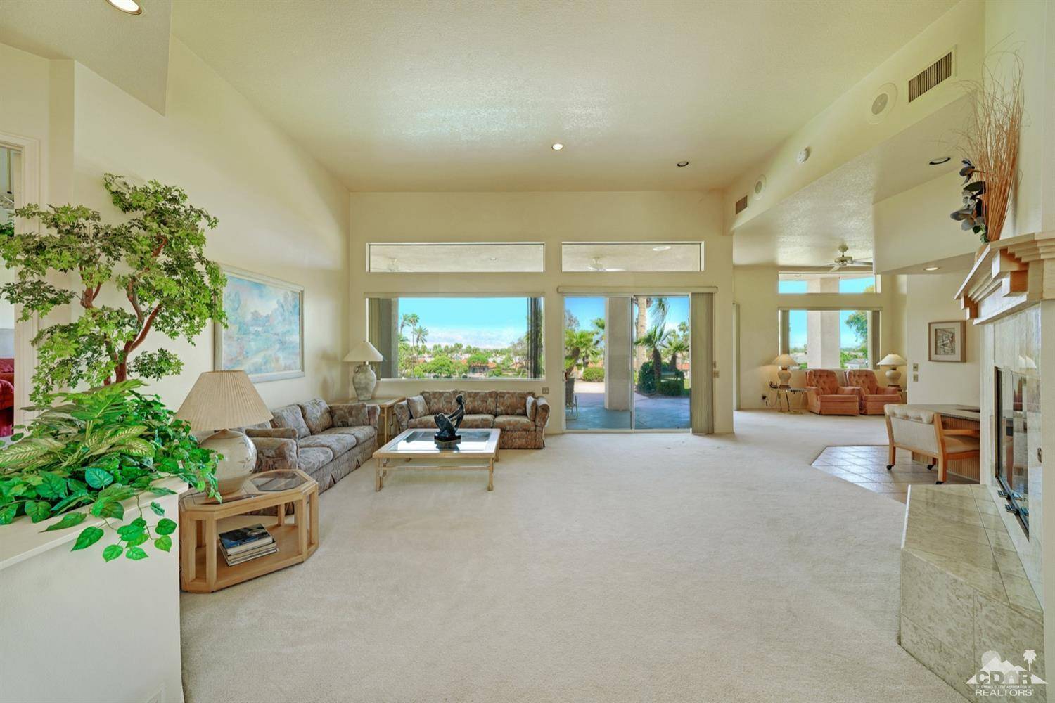 Bermuda Dunes, CA 92203,0 Bath Point CT