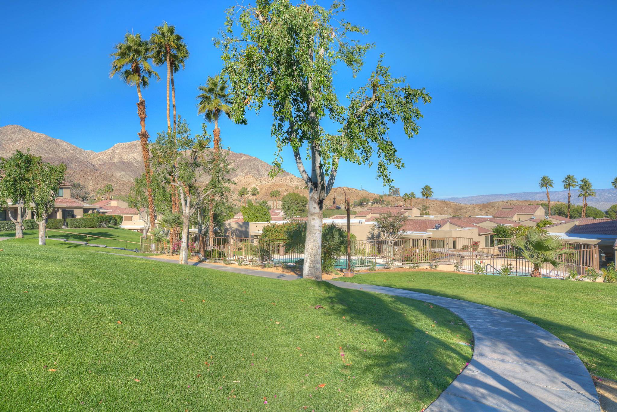 Palm Desert, CA 92260,48590 Oakwood WAY