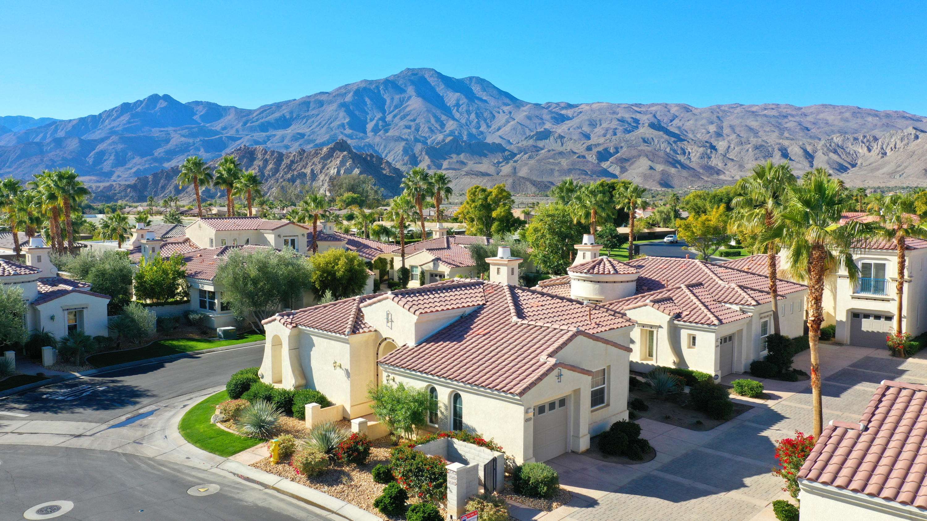 La Quinta, CA 92253,57419 Via Vista