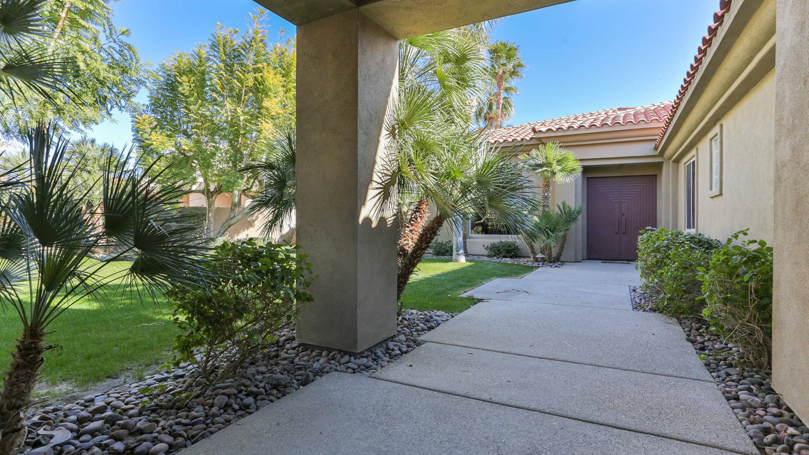 La Quinta, CA 92253,55300 Pebble Beach