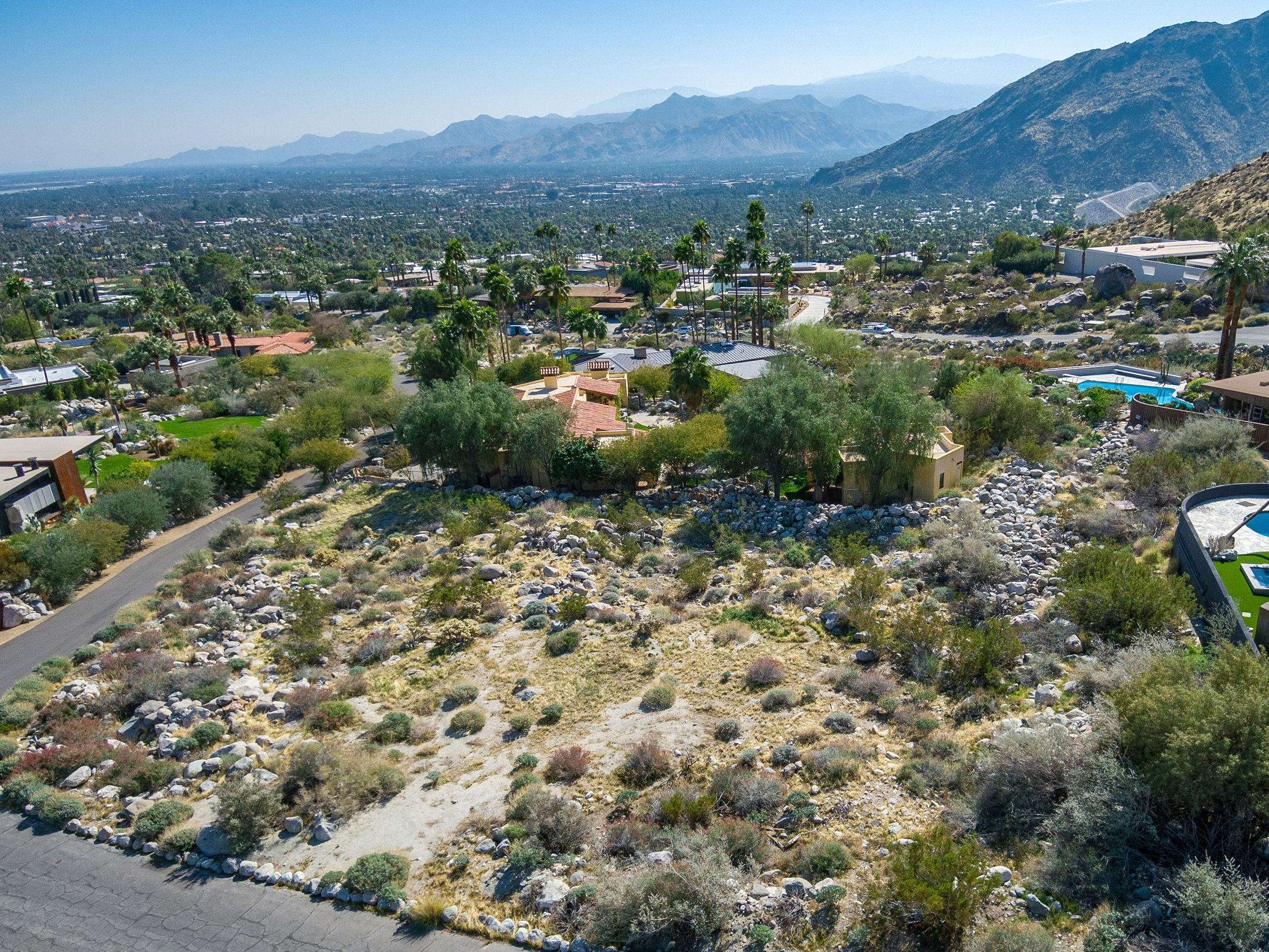 Palm Springs, CA 92262,999 W Panorama RD