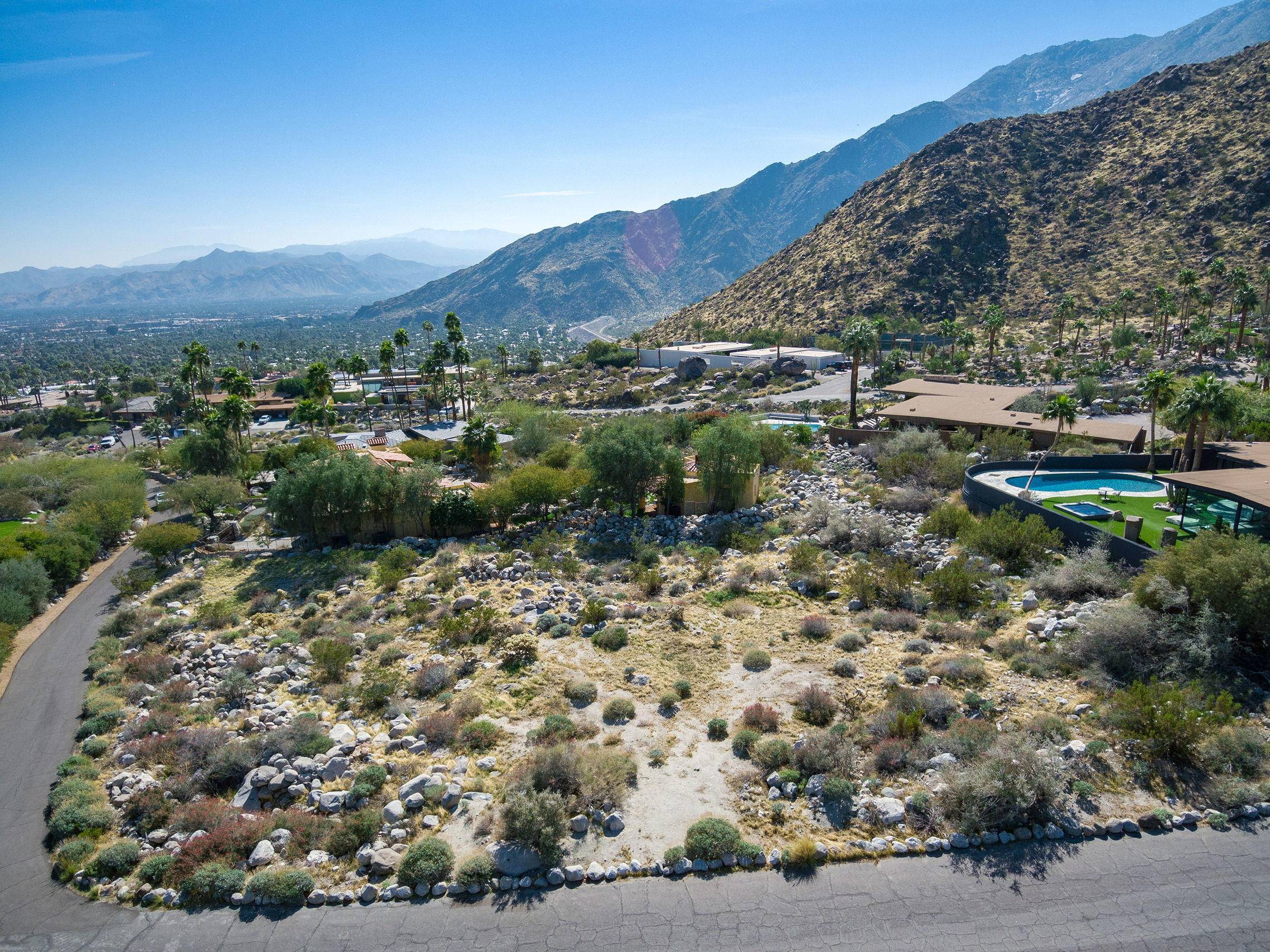 Palm Springs, CA 92262,999 W Panorama RD