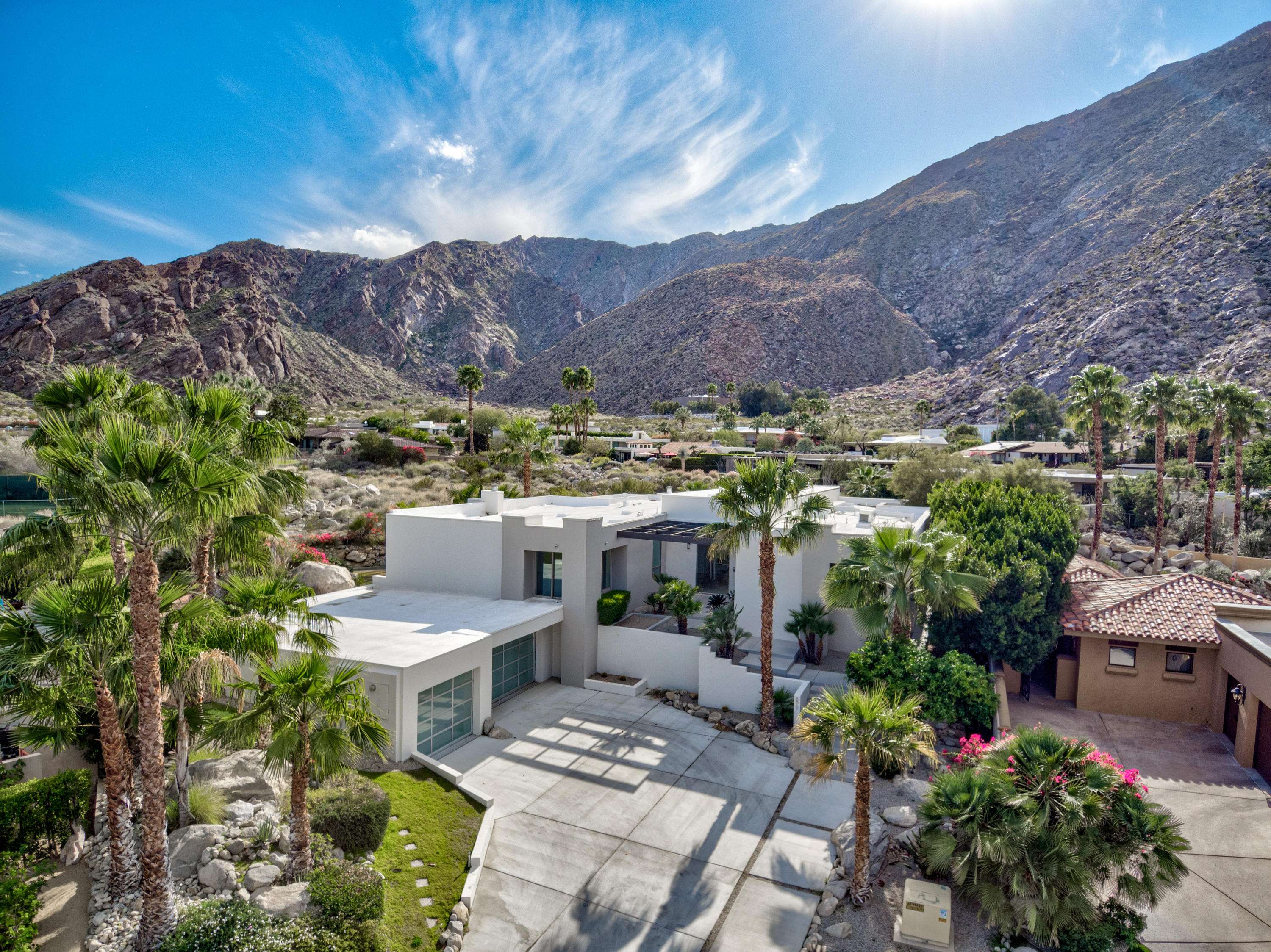 Palm Springs, CA 92264,599 Camino Calidad