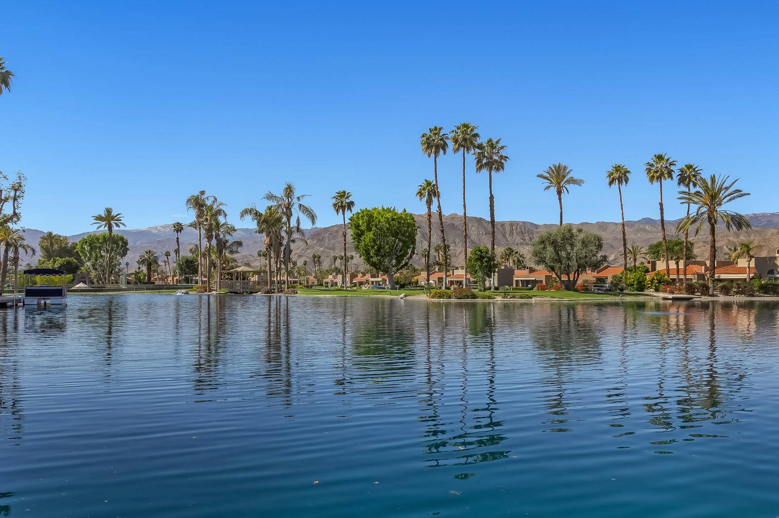 Rancho Mirage, CA 92270,199 Desert Lakes DR