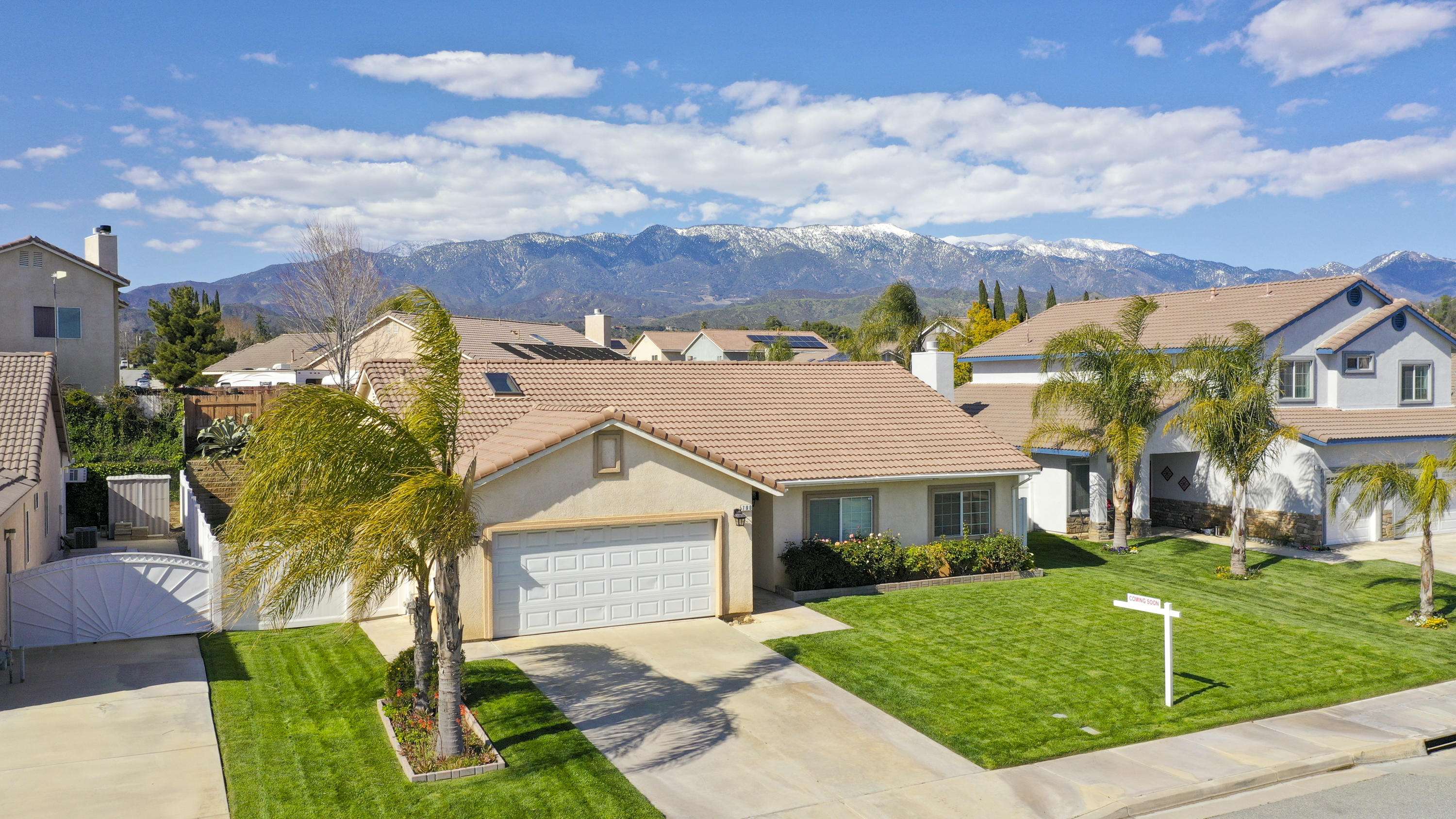 Beaumont, CA 92223,790 Cherry Valley Acres