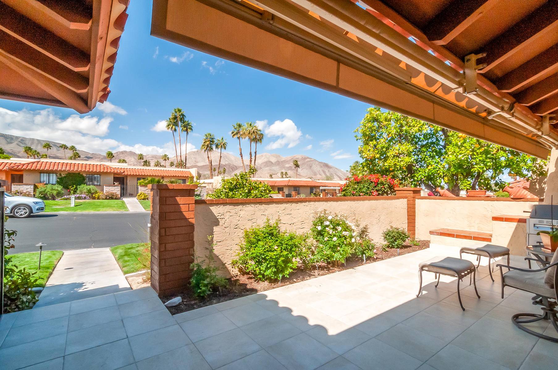 Palm Desert, CA 92260,48440 Racquet Lane LN