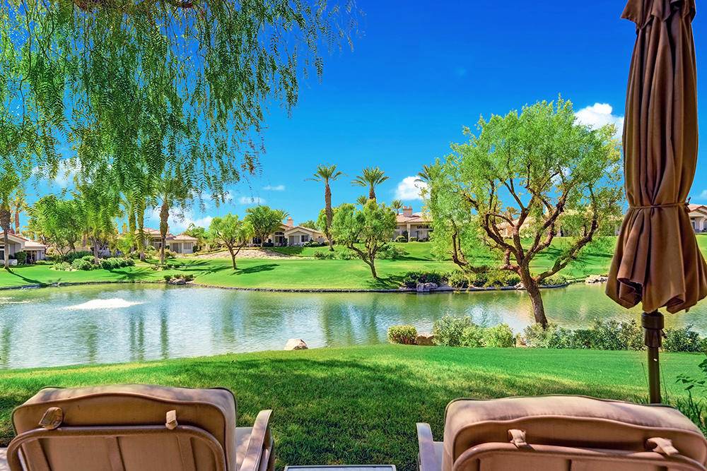 Palm Desert, CA 92211,543 Falcon View CIR