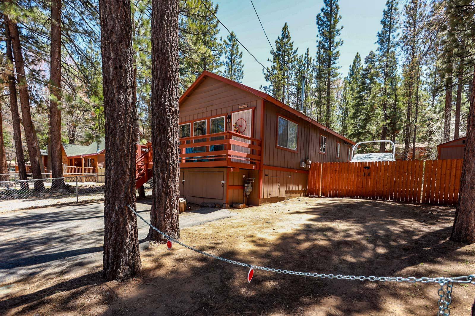 Big Bear Lake, CA 92315,42639 Cedar AVE