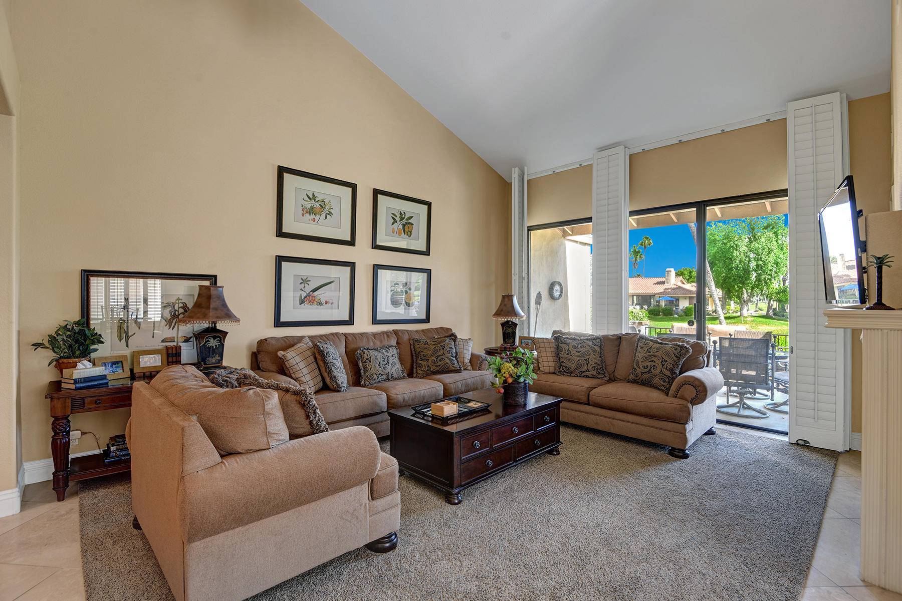 Palm Desert, CA 92260,220 Castellana S