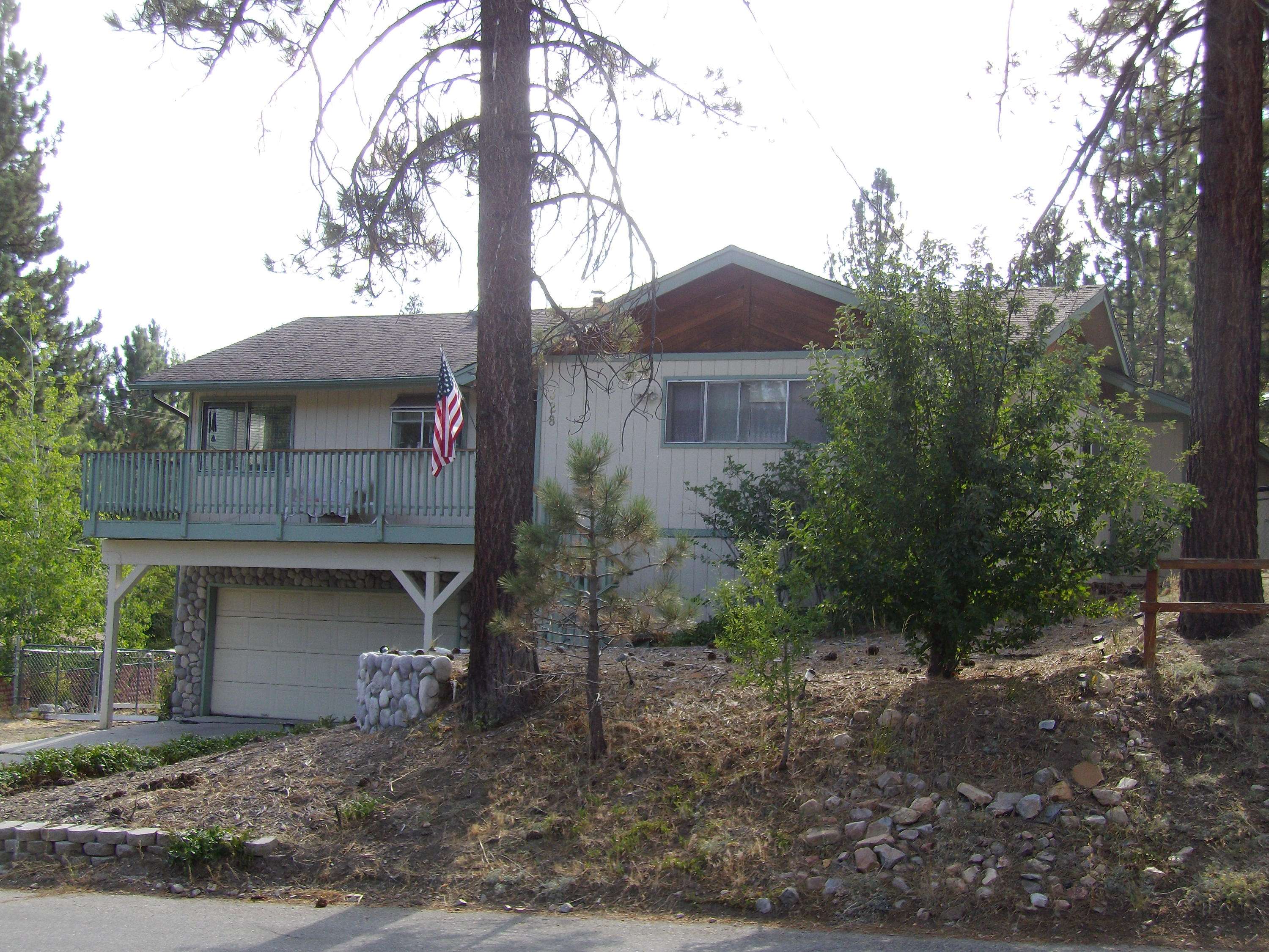 Big Bear Lake, CA 92315,328 Oriole DR