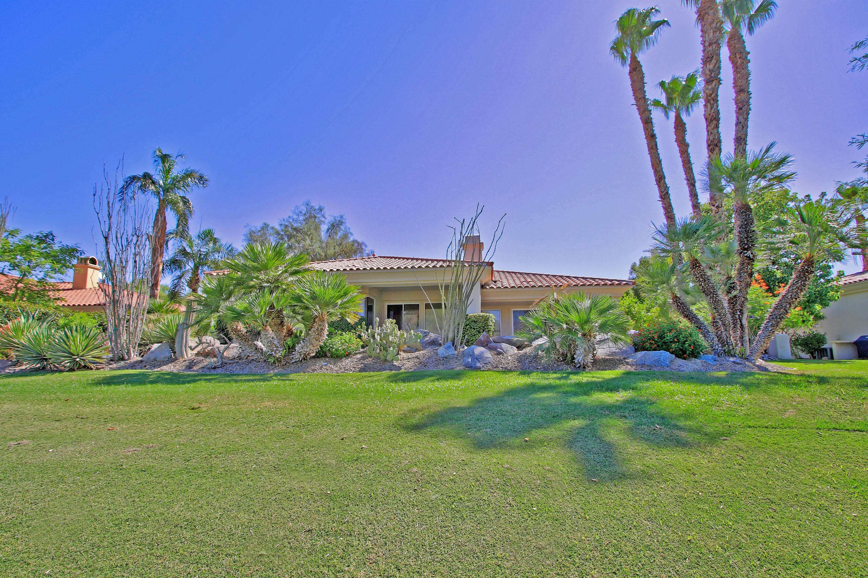 Rancho Mirage, CA 92270,198 Loch Lomond RD