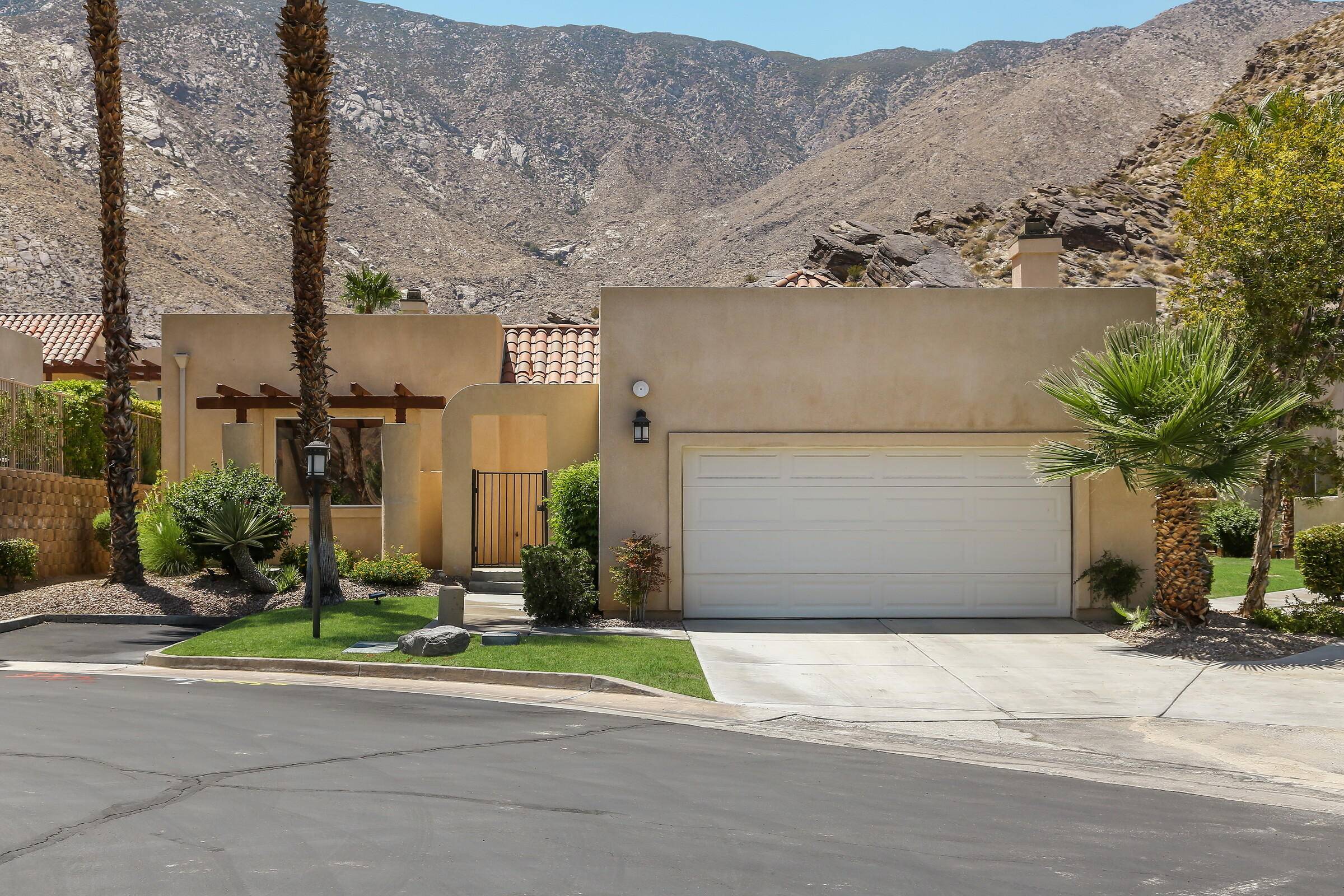 Palm Springs, CA 92264,2863 Greco CT