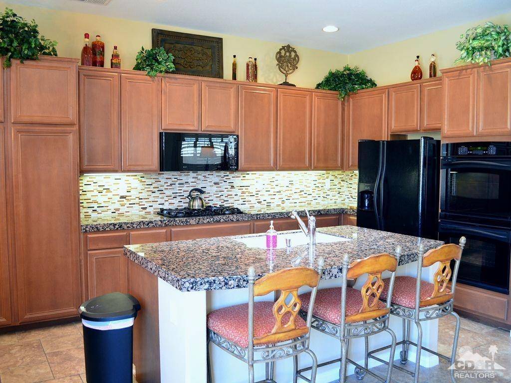 La Quinta, CA 92253,43424 Bordeaux DR