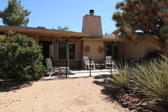 Yucca Valley, CA 92284,56573 Desert Gold DR