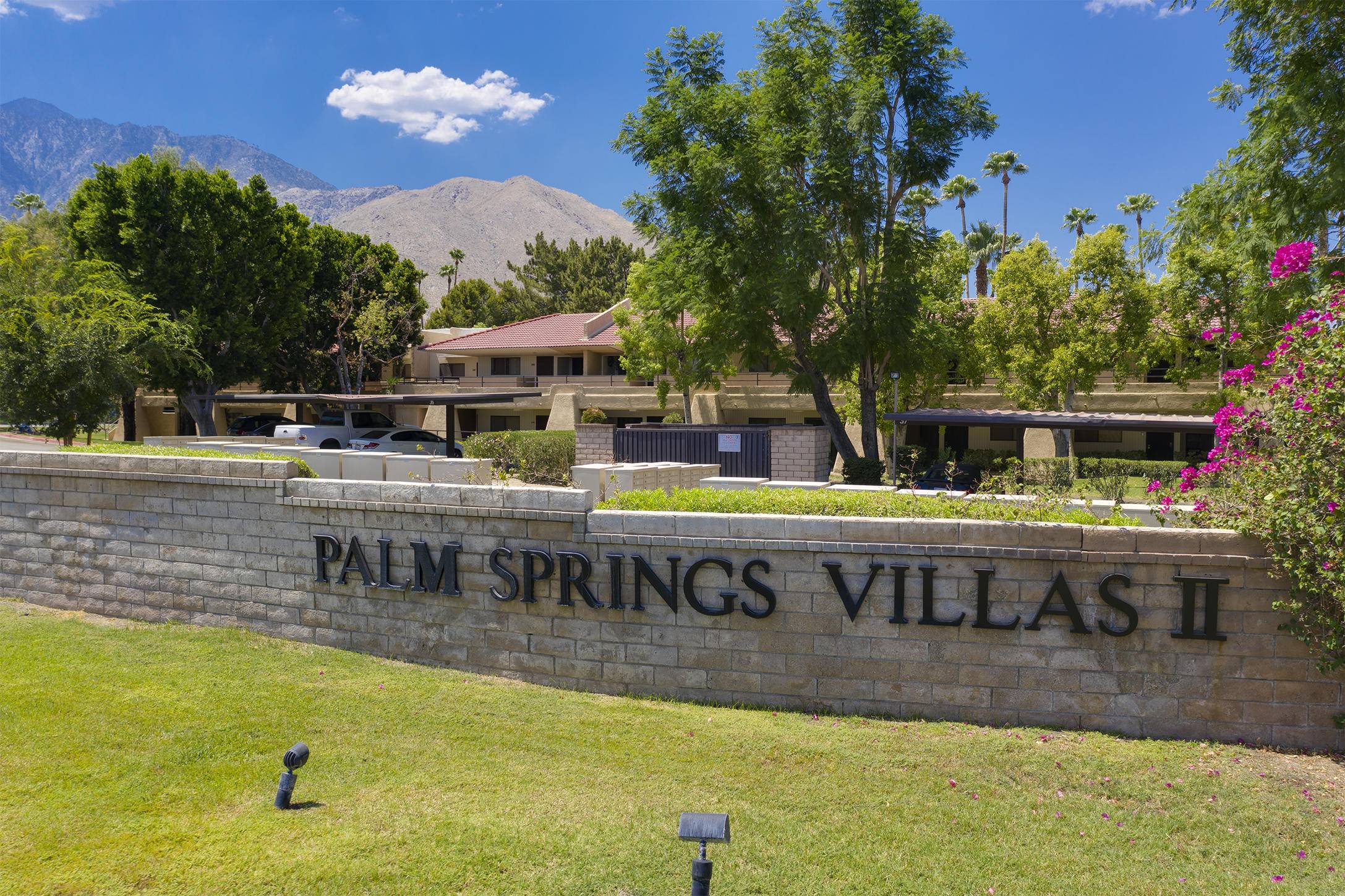 Palm Springs, CA 92262,751 N Los Felices CIR W #118m