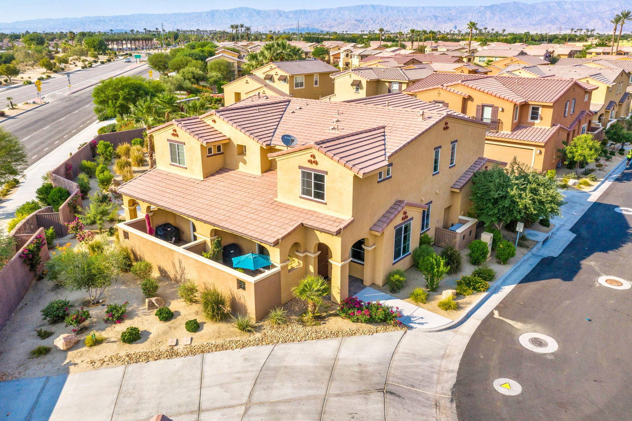 La Quinta, CA 92253,52463 Hawthorn Court