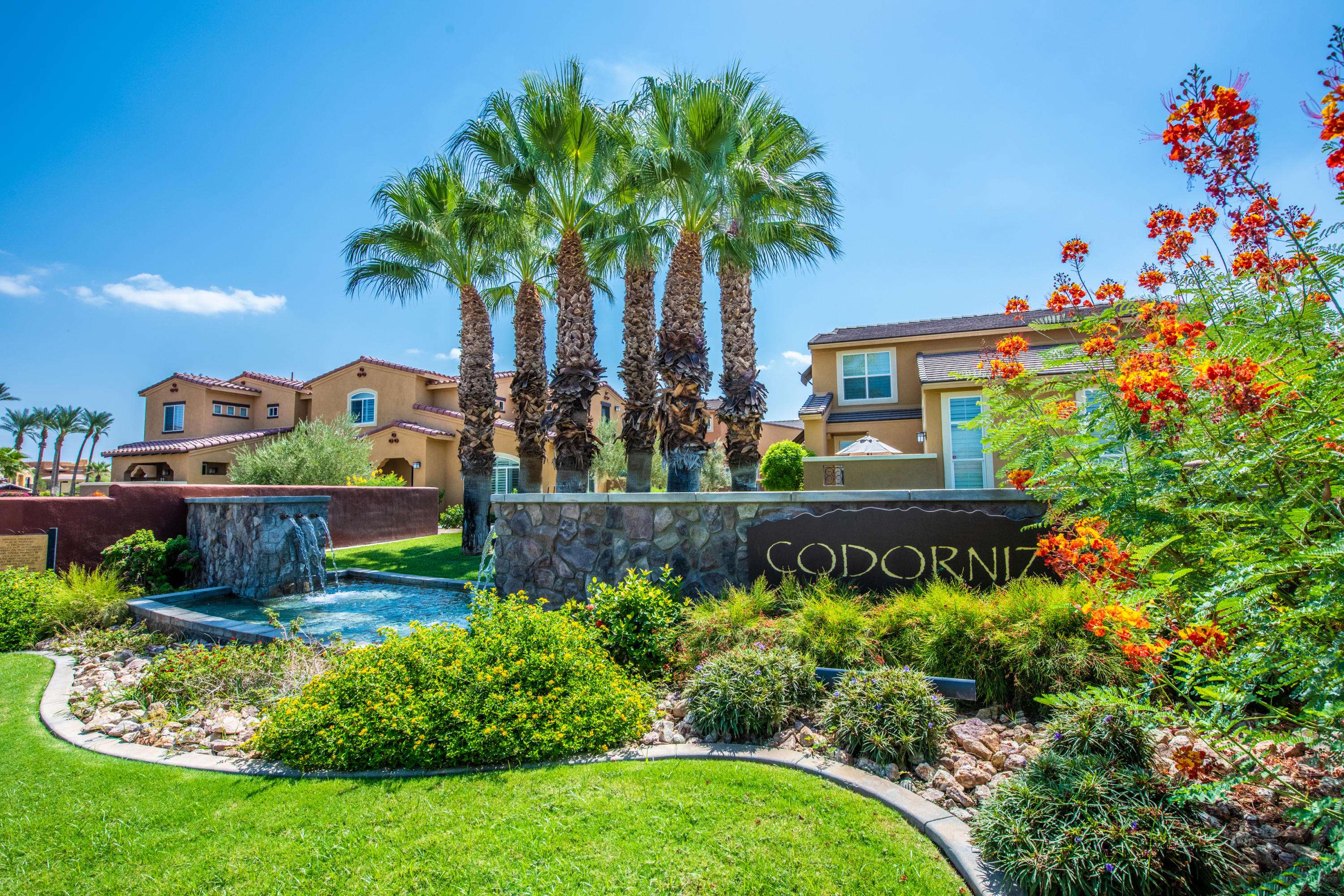 La Quinta, CA 92253,52447 Hawthorn CT