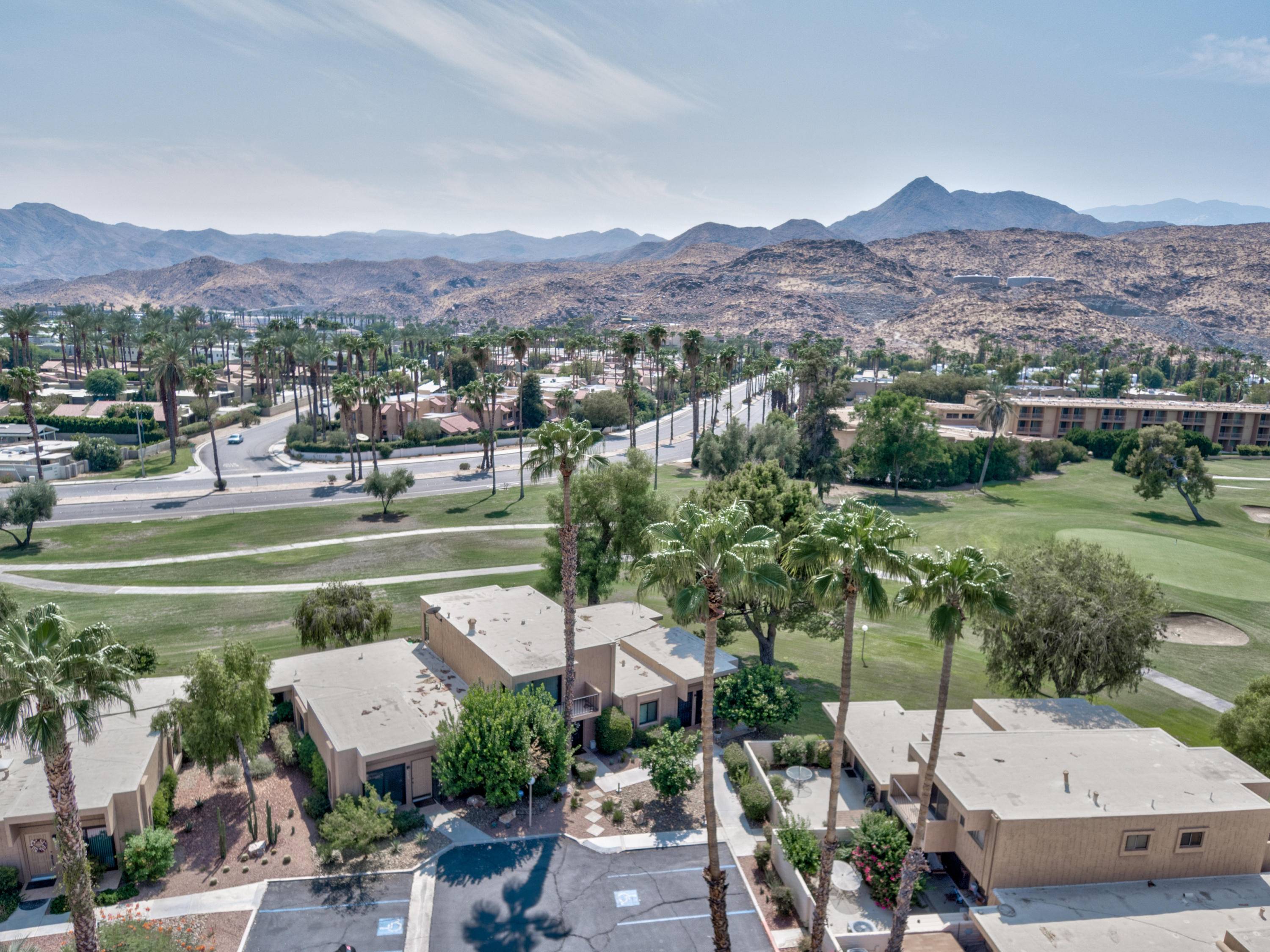 Palm Springs, CA 92264,5547 Los Coyotes DR