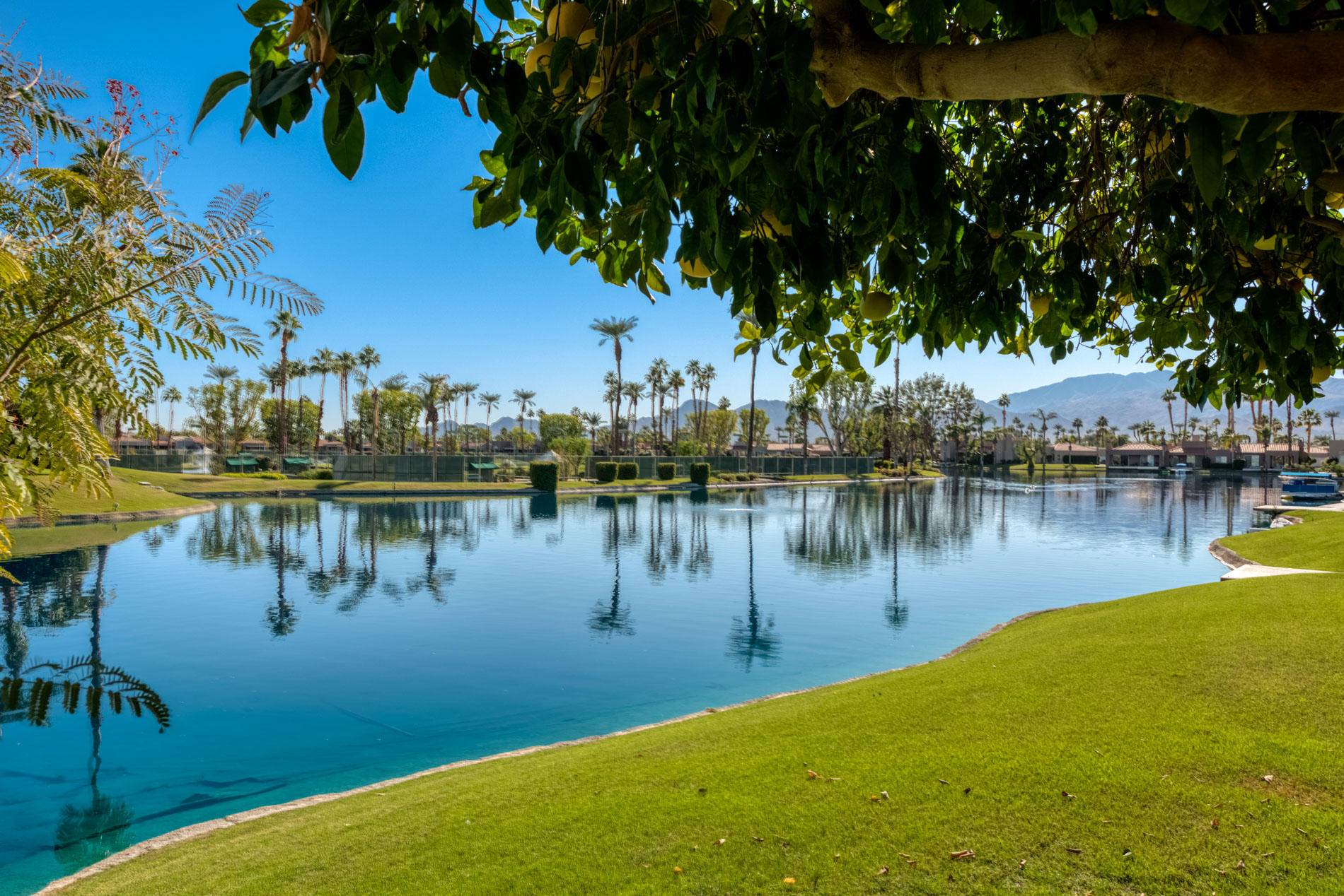 Rancho Mirage, CA 92270,40 Lake Shore DR