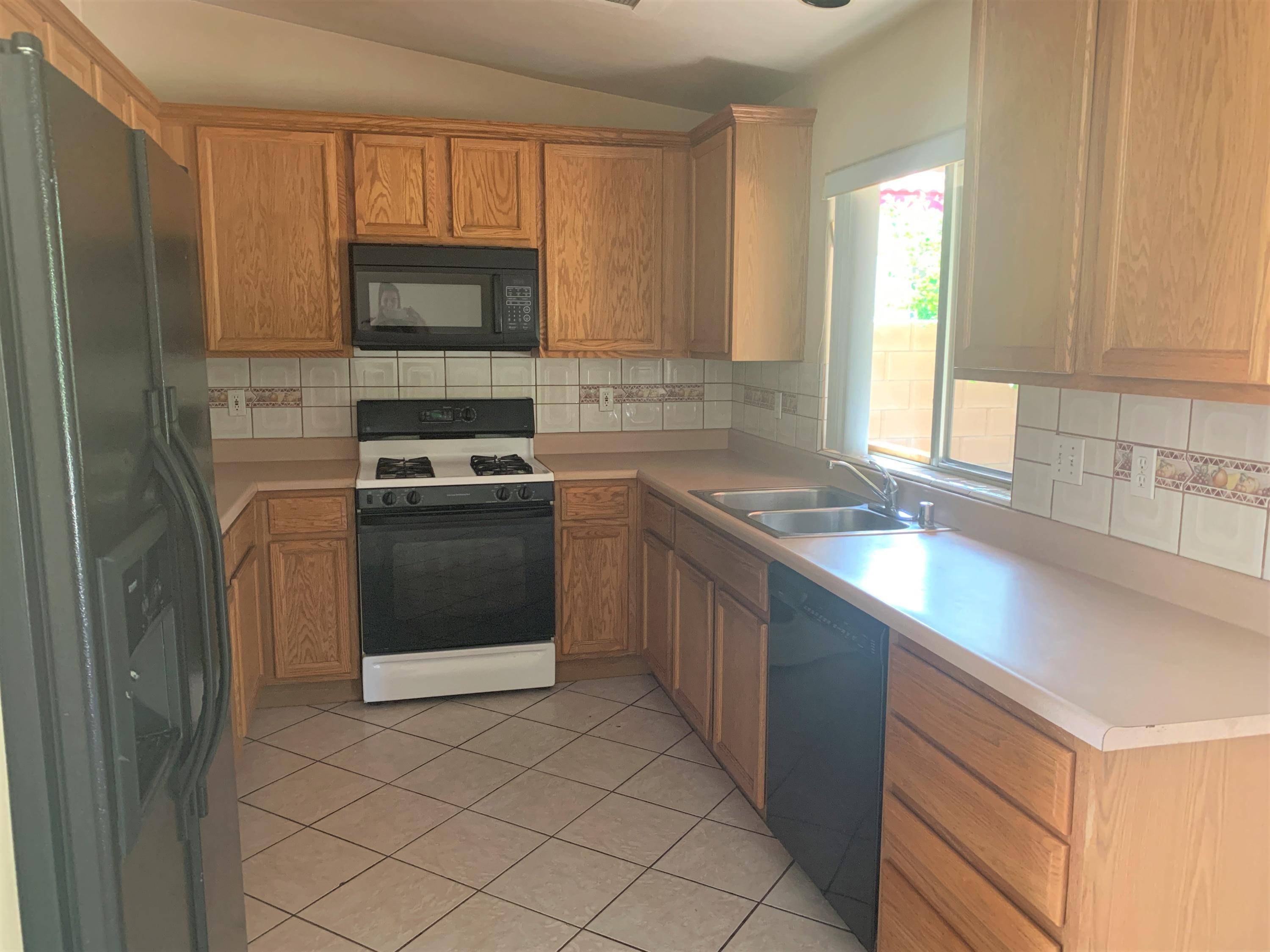 Cathedral City, CA 92234,30275 Avenida Los Ninos