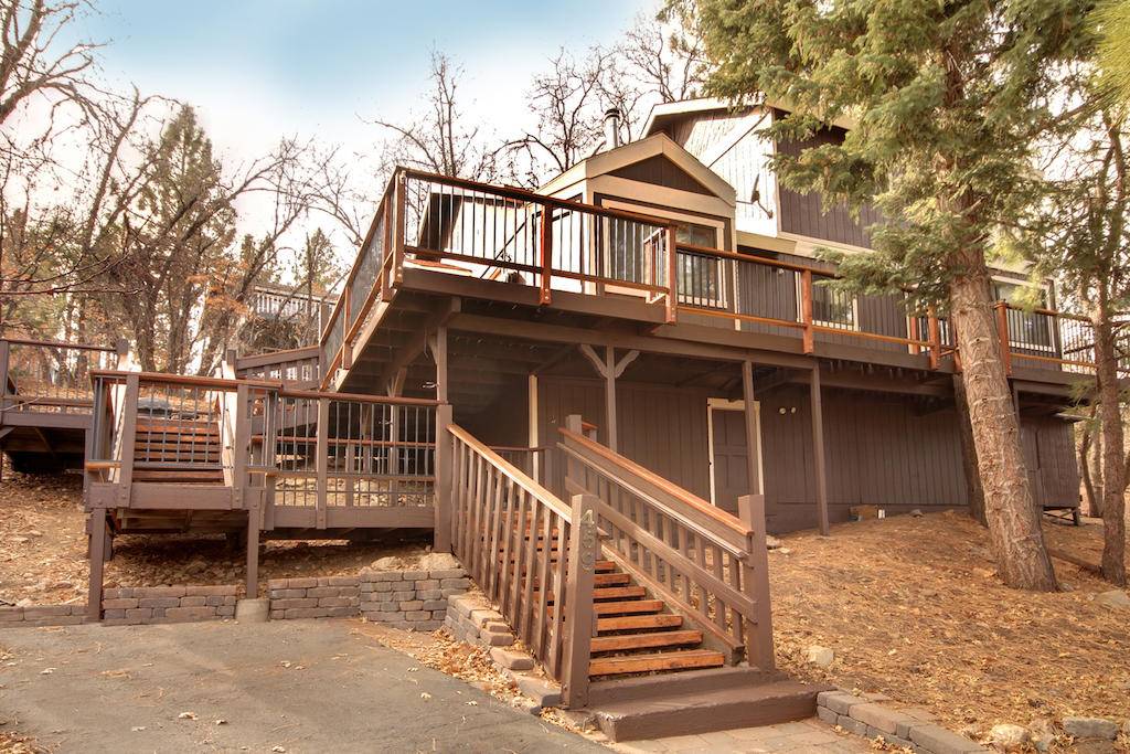 Big Bear City, CA 92314,459 Sun Crest CT