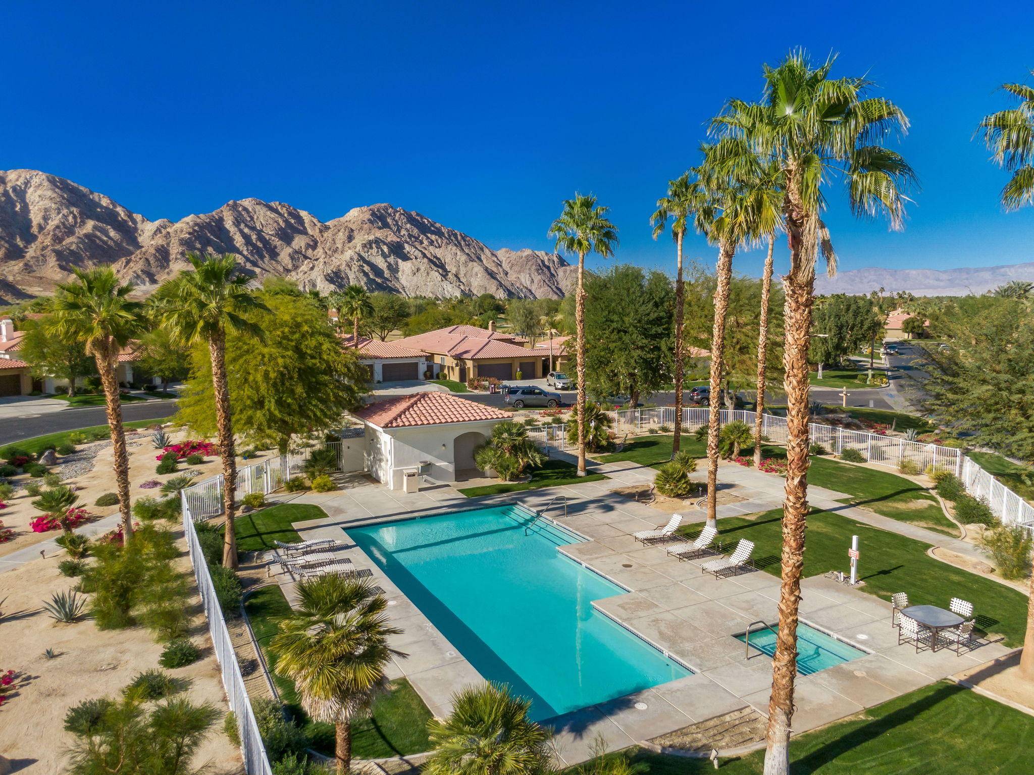 La Quinta, CA 92253,57395 Colonial